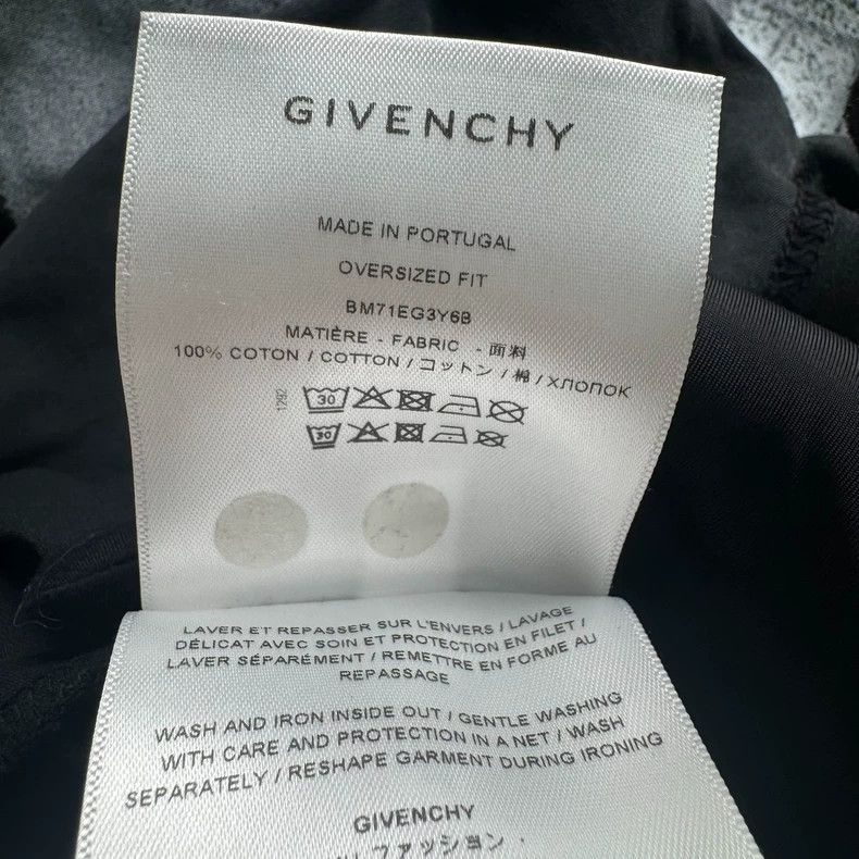 Givenchy Givenchy Dog Print Short Sleeve | Size S Size US S / EU 44-46 / 1 - 7 Thumbnail
