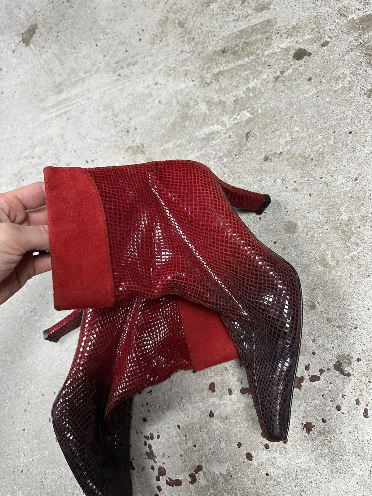 Stuart Weitzman Stuart Weitzman Snakeskin Gradient Red Apollo Botties High Size US 7.5 / IT 37.5 - 13 Thumbnail