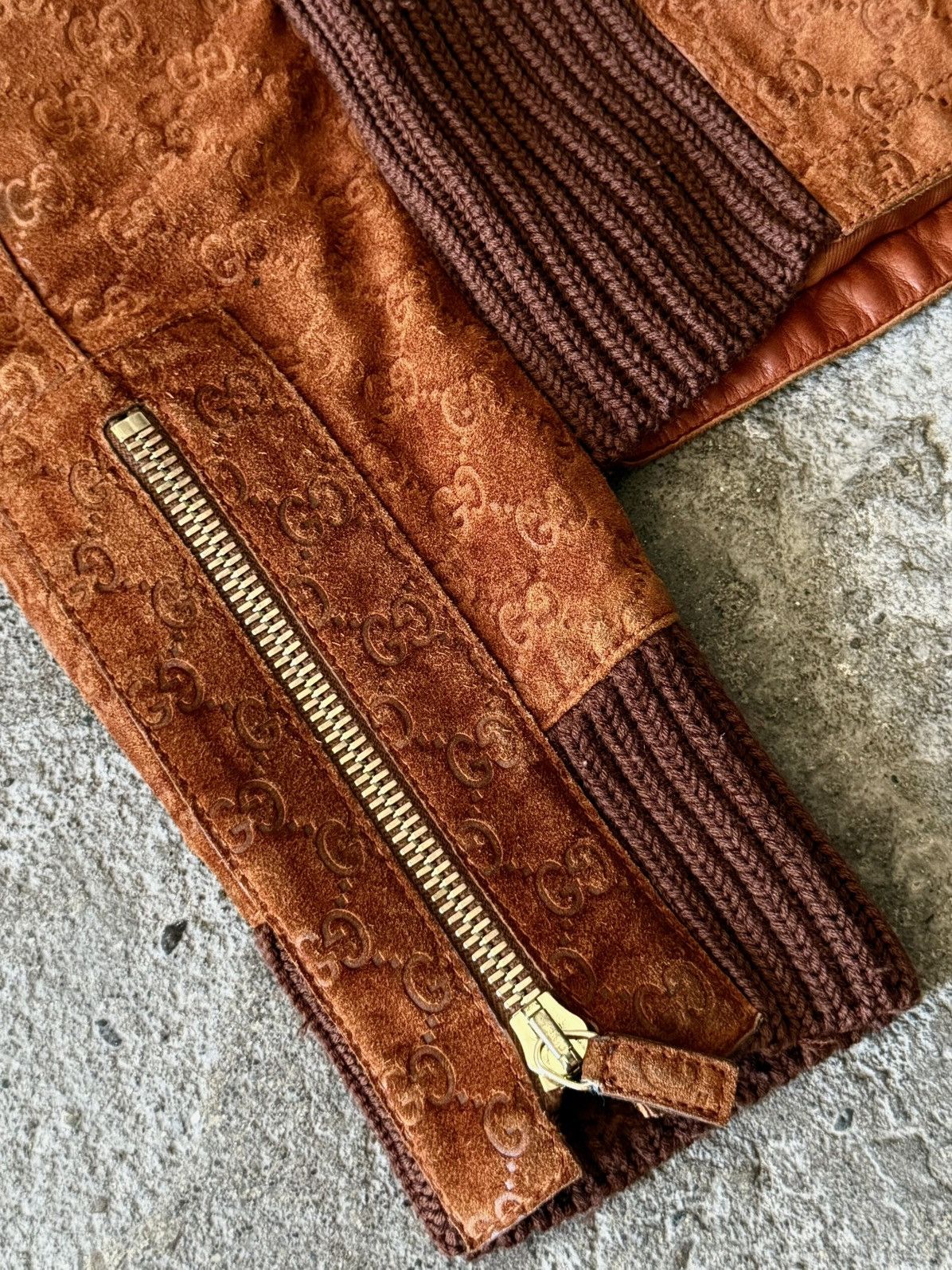 Gucci × Tom Ford Archive Gucci - Tom Ford Suede / Knit - Monogram Jacket Size S / US 4 / IT 40 - 17 Thumbnail