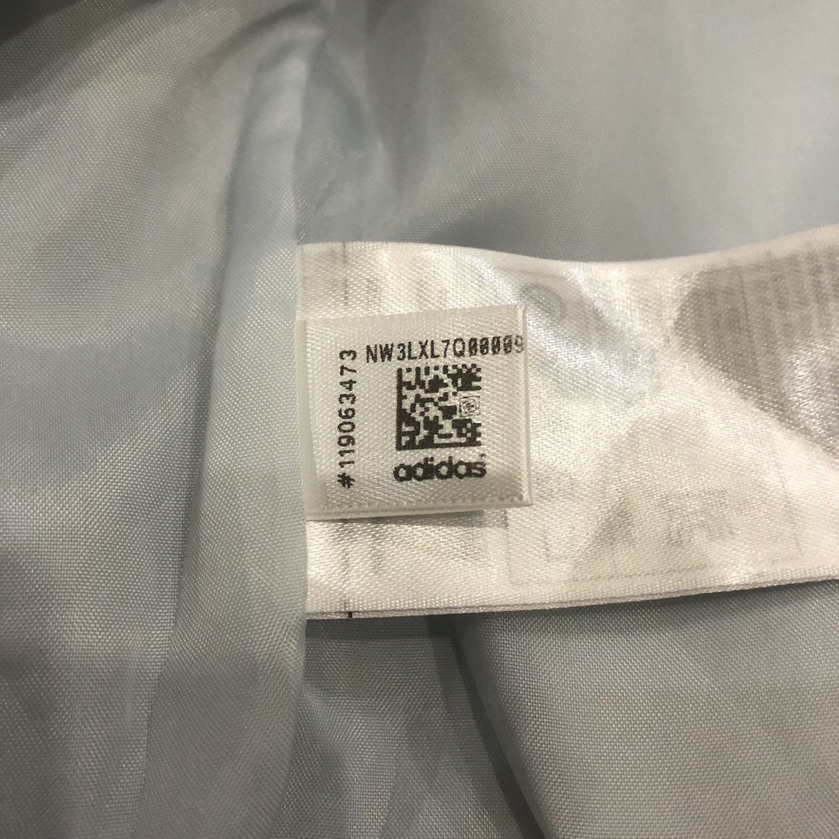 Adidas Adidas EQT18 WB Oversize Hodie Size US XL / EU 56 / 4 - 12 Thumbnail