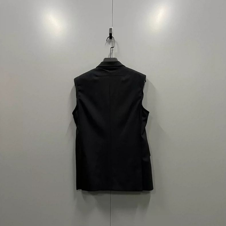 Givenchy Givenchy Size50 Black Notched Lapel Suit Vest Size US M / EU 48-50 / 2 - 2 Thumbnail