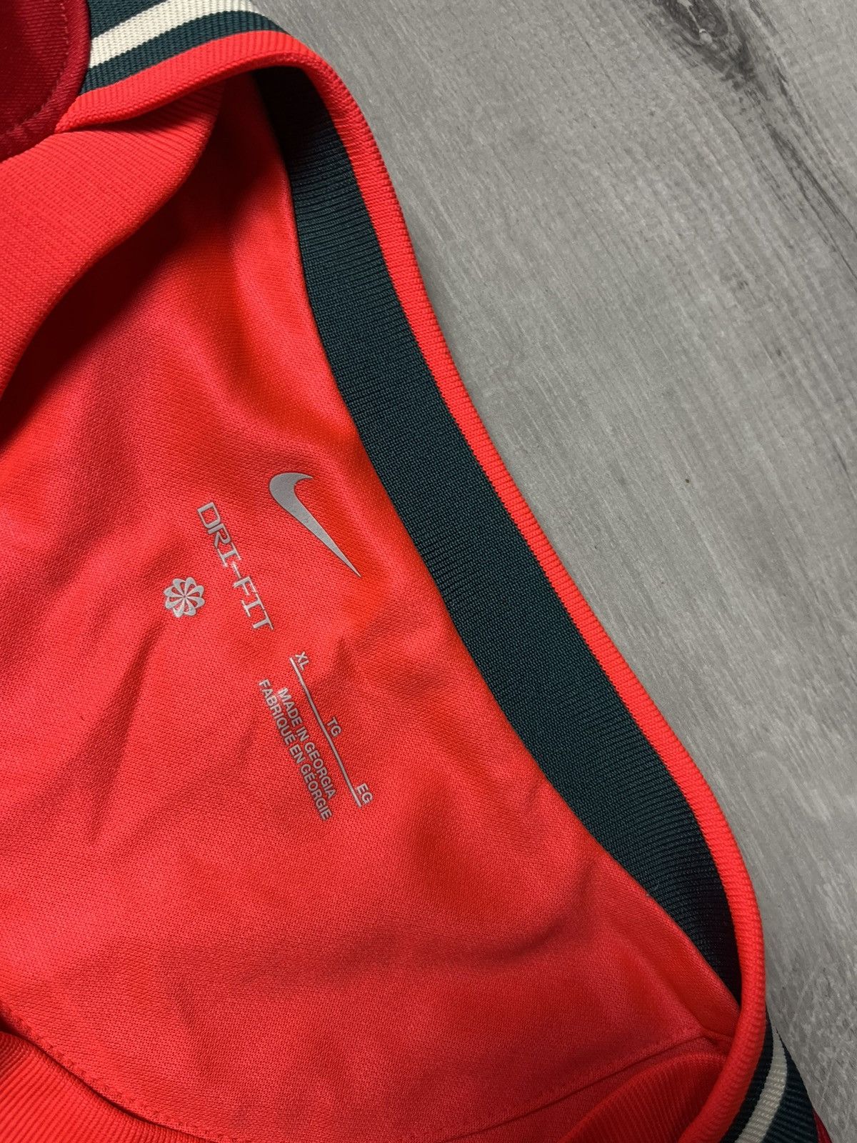 Nike Nike Liverpool home jersey 2021/22 size XLarge Size US XL / EU 56 / 4 - 4 Thumbnail