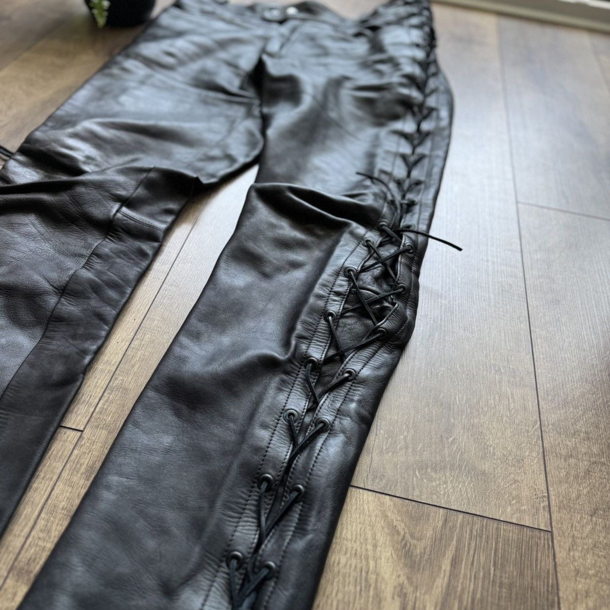 Genuine Leather × Harley Davidson × Vintage Crazy Heavyweight Leather Lace Up Motorcycle Pants Vintage Size US 37 - 3 Thumbnail