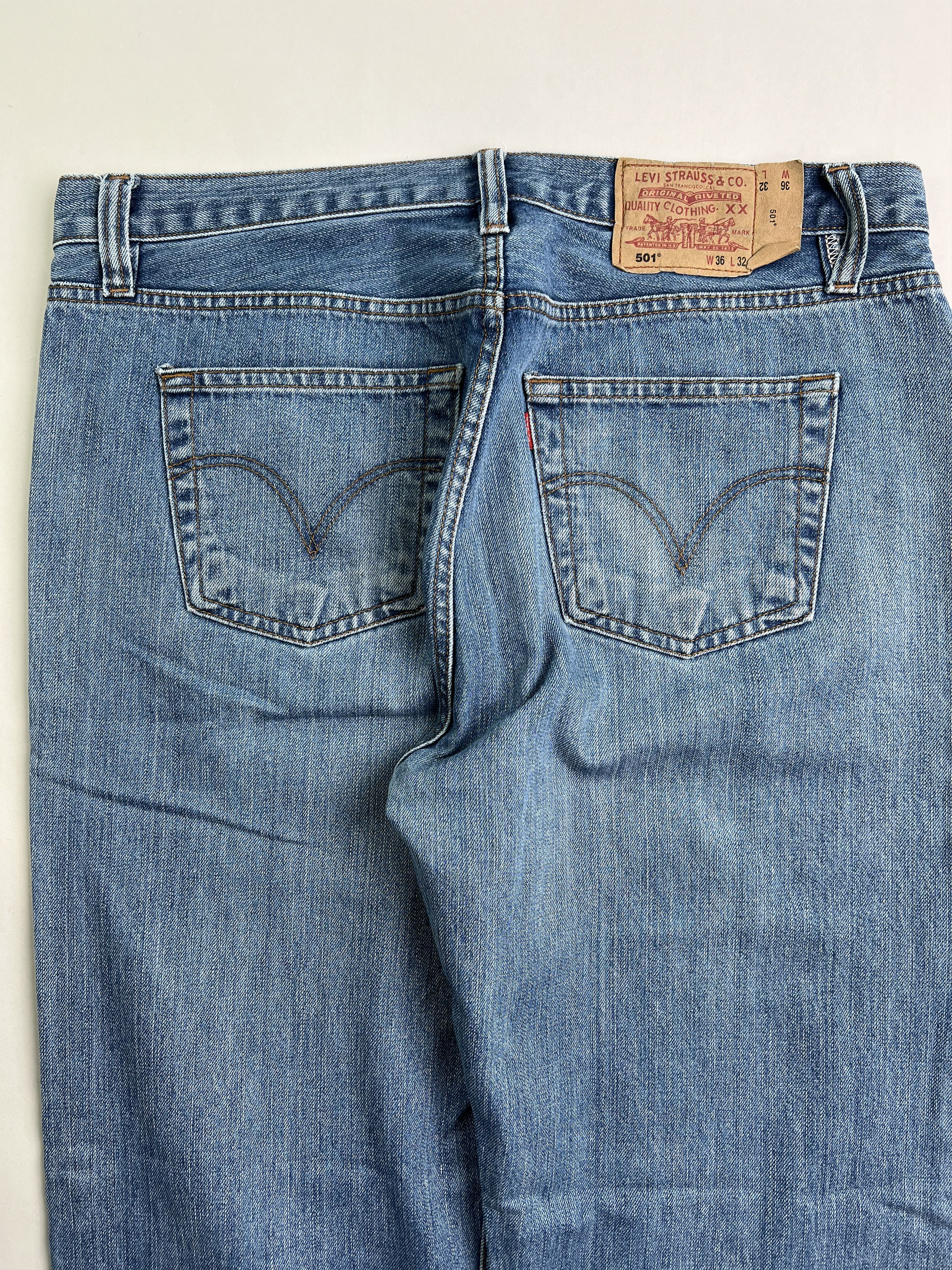 Levi's × Levi's Vintage Clothing × Vintage Levis 501 Vintage Medium Wash Jeans W36 Size US 36 / EU 52 - 5 Thumbnail
