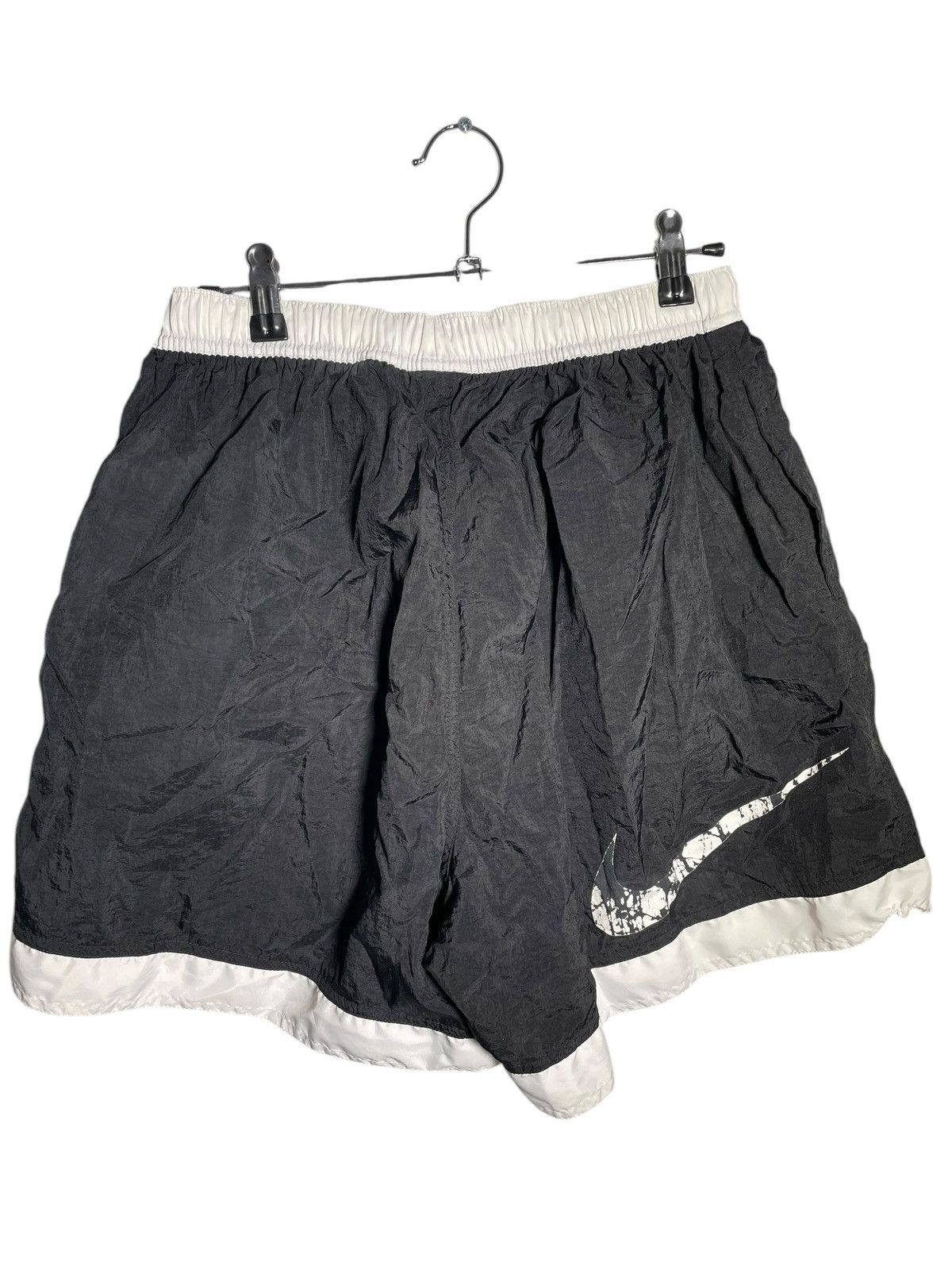 Nike × Vintage Vintage 90s Nike Shorts Size US 32 / EU 48 - 2 Thumbnail