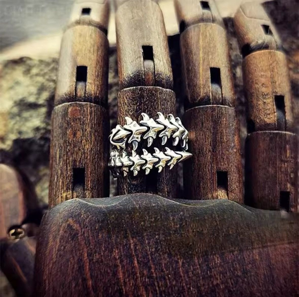 Jewelry Retro Punk Centipede Ring Size ONE SIZE - 6 Thumbnail