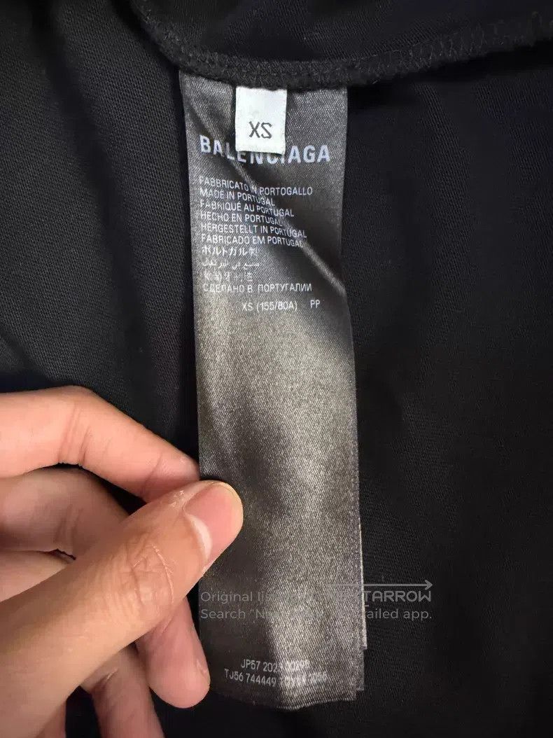 Balenciaga Balenciaga Letter Logo Pattern Printed Crew Neck Loose Fit Size US XS / EU 42 / 0 - 4 Thumbnail