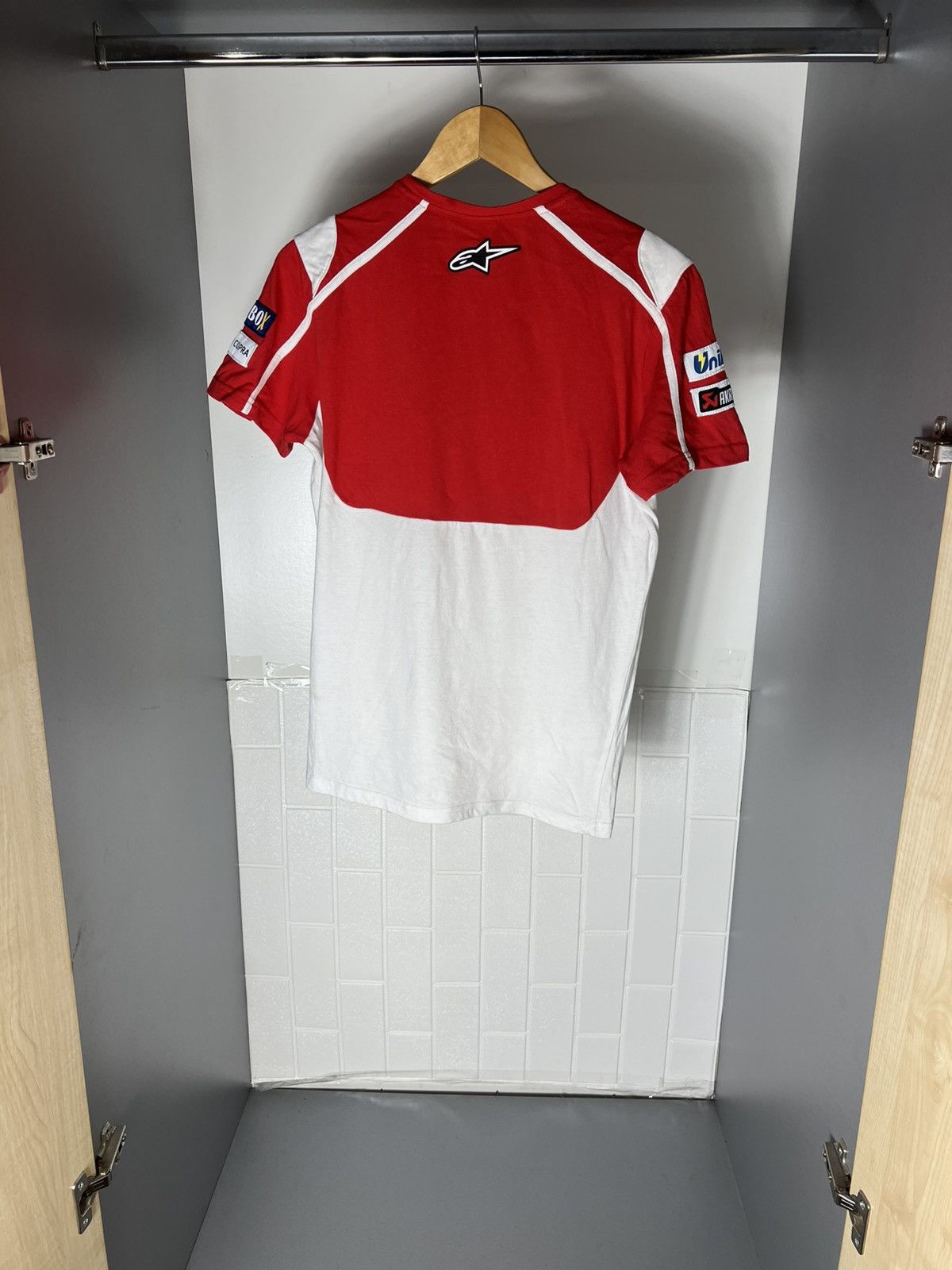 NASCAR VINTAGE ALPINESTARS DUCATI RACING T-SHIRT MOTORCYCLE Y2K 90s Size US M / EU 48-50 / 2 - 14 Thumbnail