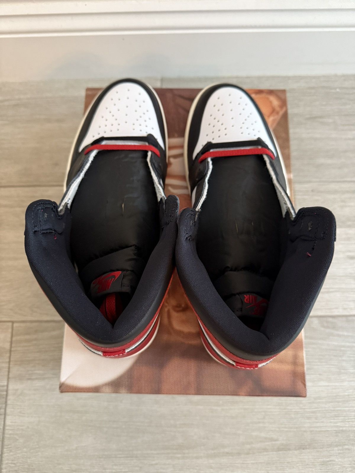 Jordan Brand Jordan 1 Retro High OG Black Toe Reimagined Red White Sz 12 Size US 12 / EU 45 - 6 Thumbnail