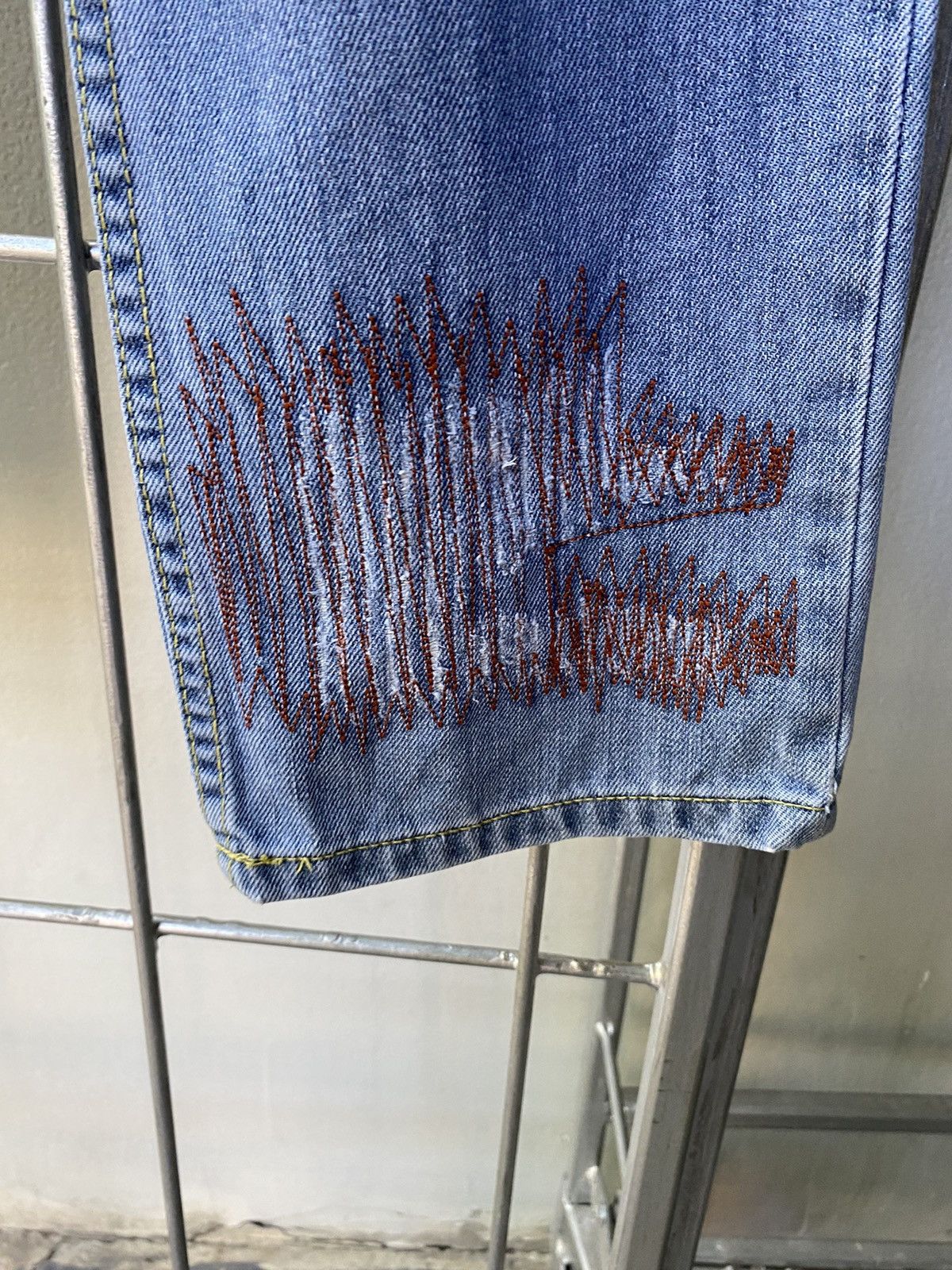 Dolce & Gabbana Dolce & Gabbana Y2K embroidery denim jeans Size 29" - 5 Thumbnail