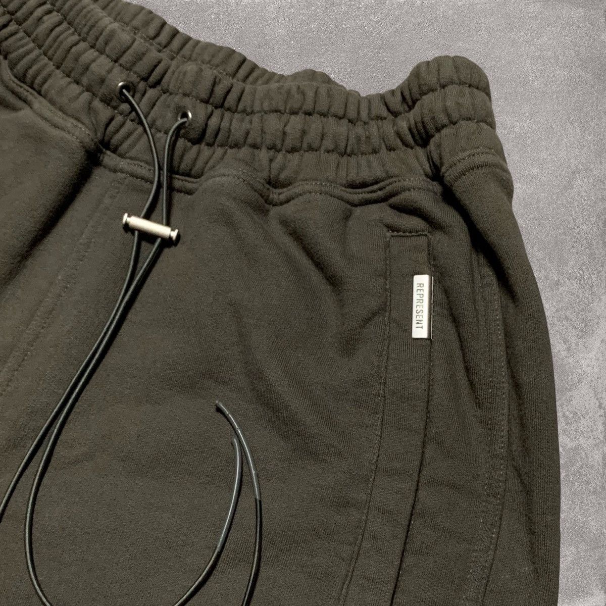 Represent Clo. Represent Small Shorts Blanks Dusk Grey Bottoms Size US 30 / EU 46 - 3 Thumbnail