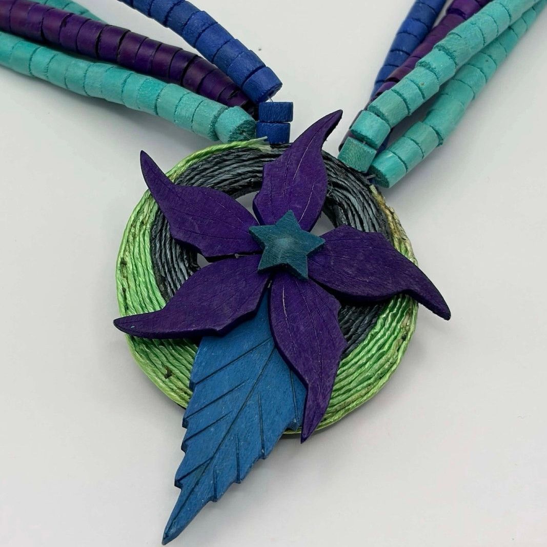 Other Purple & Blue Wood Floral Necklace Size ONE SIZE - 2 Thumbnail