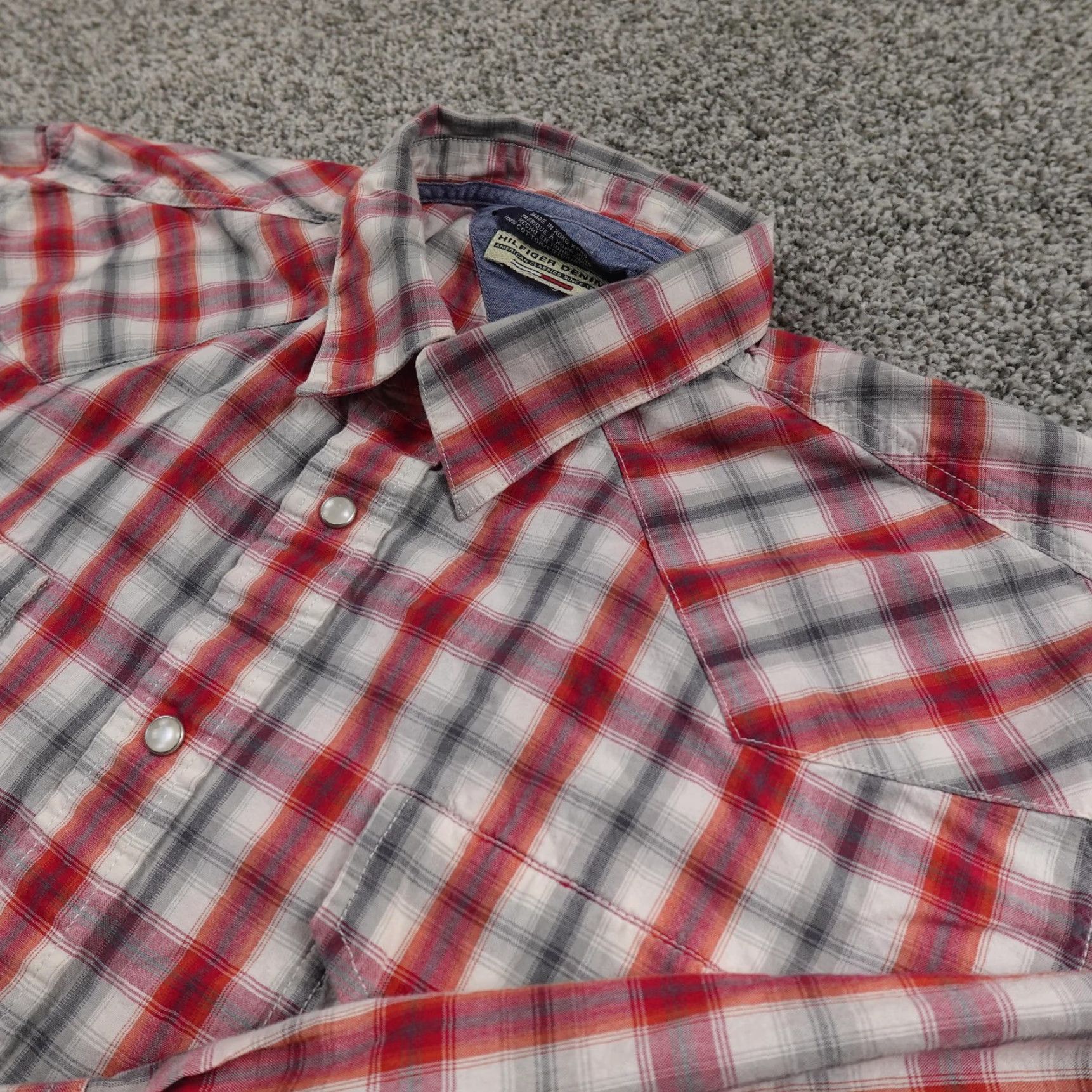 Tommy Hilfiger VINTAGE Tommy Hilfiger Shirt Mens XL Red Western Pearl Snap Cowboy Rodeo Y2K Roam Plaid Cotton Button-Up Long Sleeve Snap Shirt Mens Red PVC Size US XL / EU 56 / 4 - 2 Thumbnail