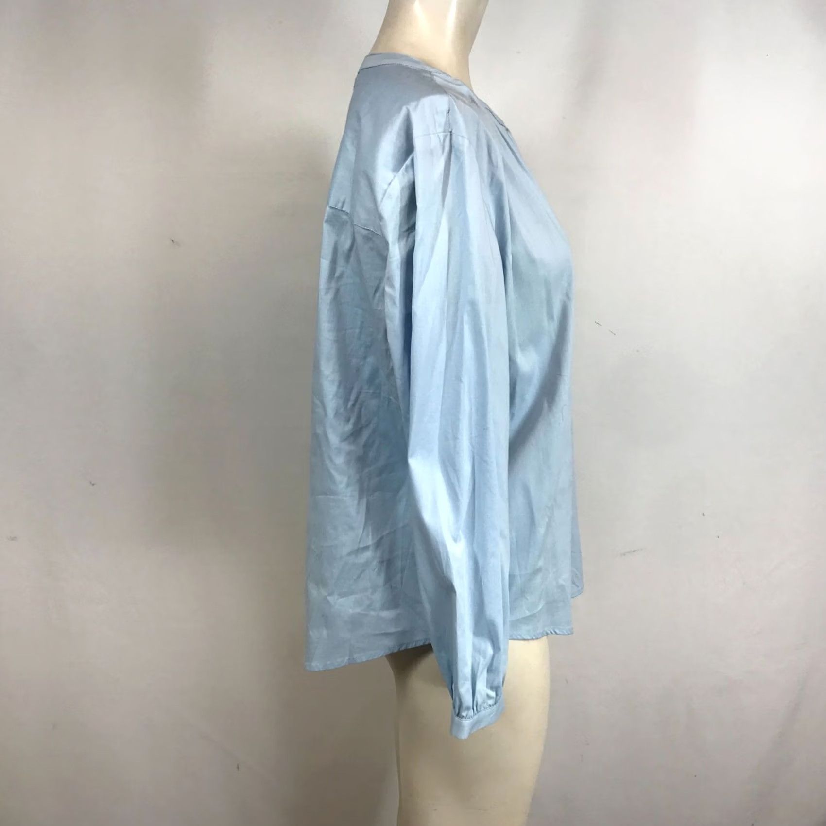 Vintage 41 HAWTHORN Women's Medium Petite Blue Long Sleeve V Neck Cotton Blend Top Size M / US 6-8 / IT 42-44 - 4 Thumbnail