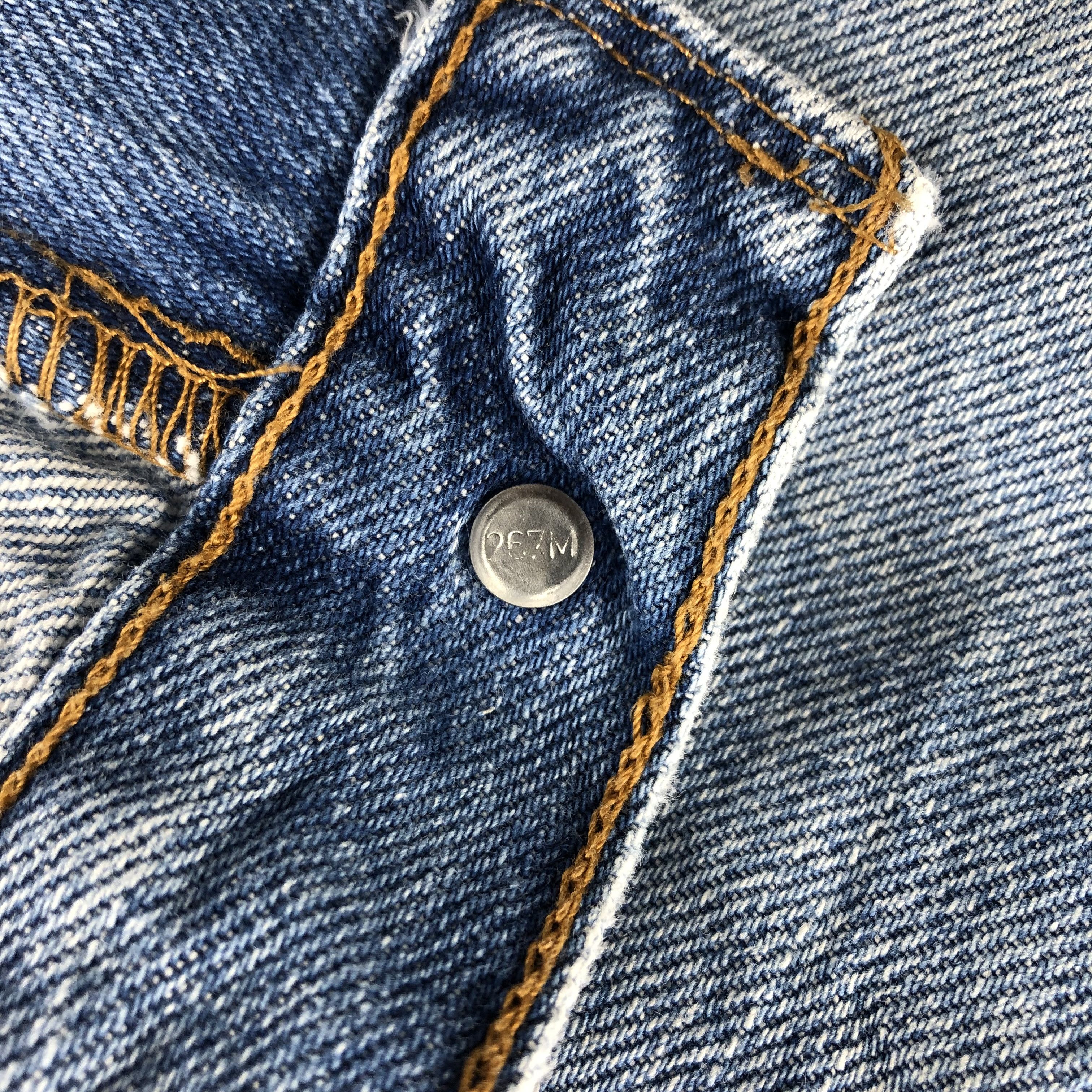 Levi's Vintage Light Wash Levis 550 Jeans-J1267 Size US 39 - 9 Thumbnail
