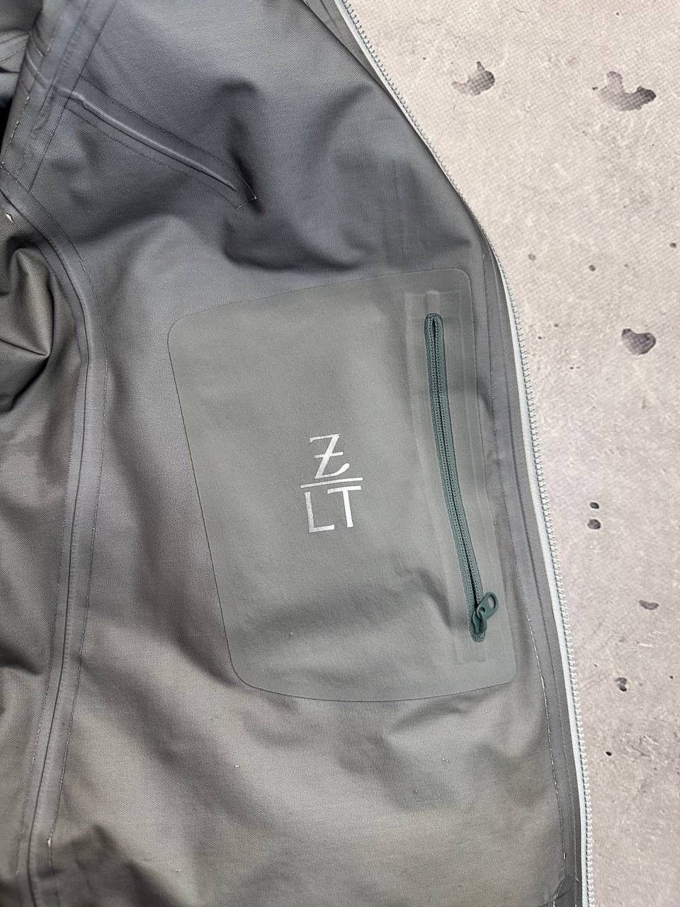 Arc'teryx Arc’teryx Zeta LT Gore-Tex Jacket Women’s L Shell Green Rare Size L / US 10 / IT 46 - 11 Thumbnail
