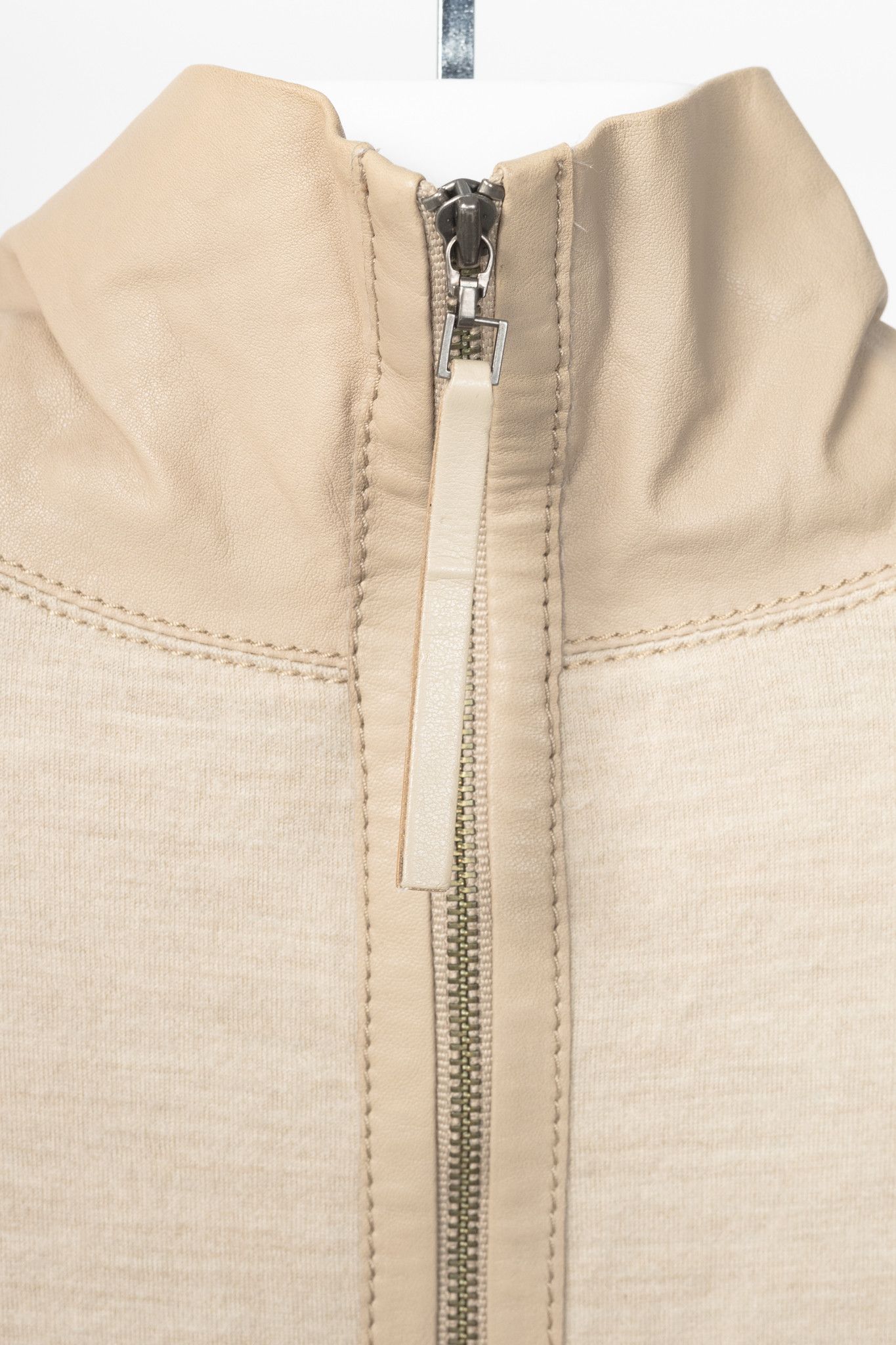 Helmut Lang Helmut Lang AW14 Beige Tilt Leather High-Neck Top Size M / US 6-8 / IT 42-44 - 7 Thumbnail