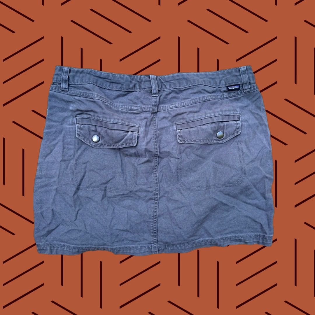 Patagonia VINTAGE Patagonia Skirt Women's Prairie Dawn Gray Canvas Mini Pockets Outdoors Size 10 Size 32" / US 10 / IT 46 - 1 Thumbnail