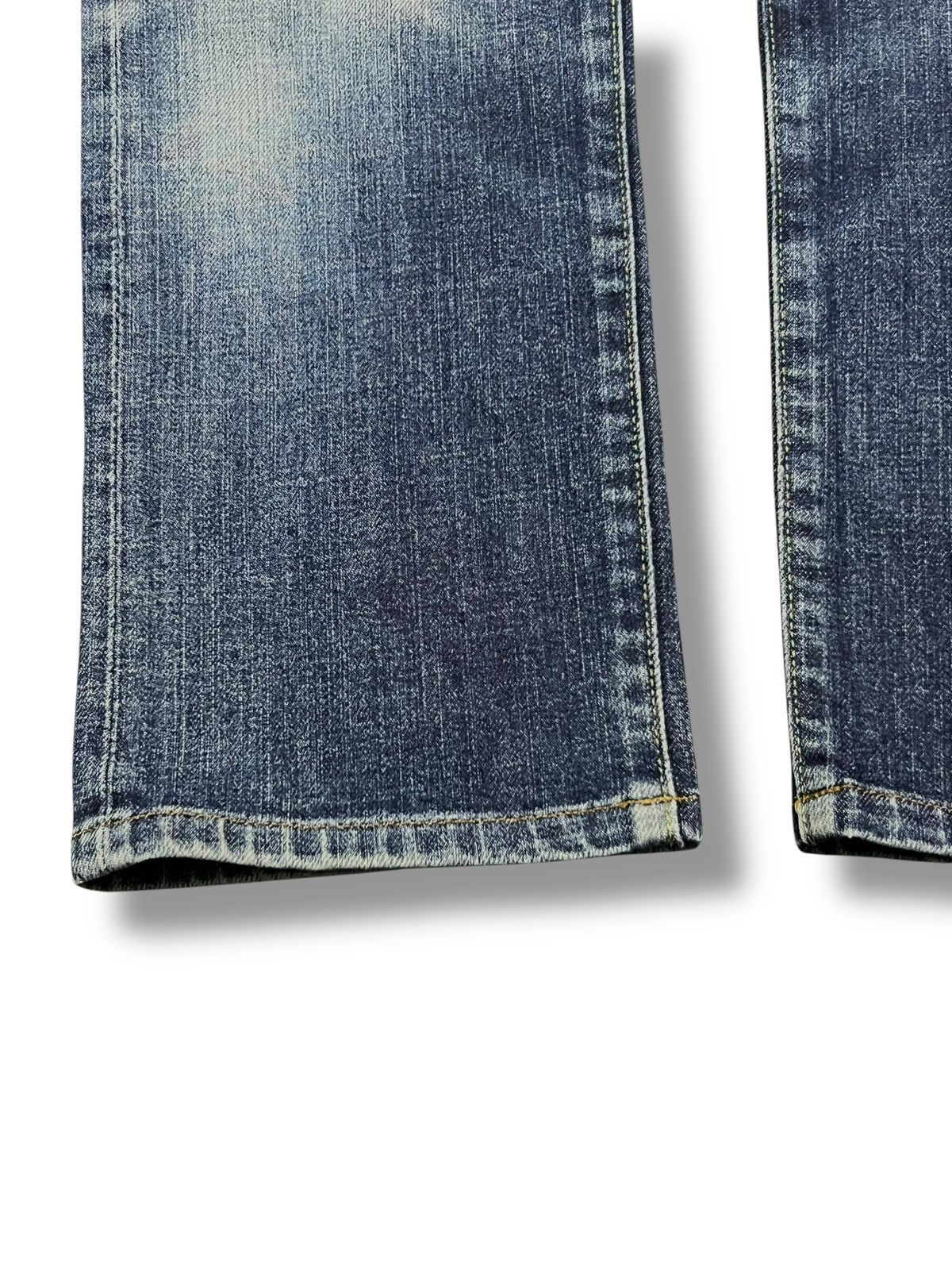 Uniqlo Vintage Uniqlo UJ Selvedge Denim Japan - Vintage Wash | W33 Size US 33 - 6 Thumbnail