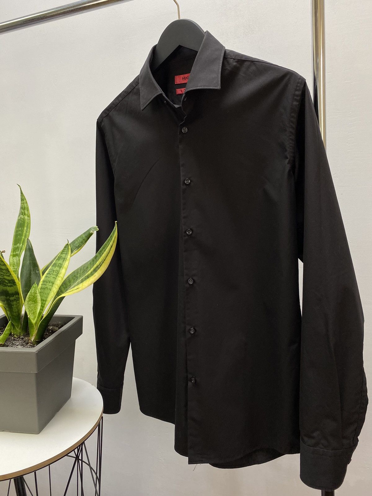Designer × Hugo Boss Hugo Boss Men’s Black Classic Button Long Sleeve Shirt Size US M / EU 48-50 / 2 - 2 Thumbnail