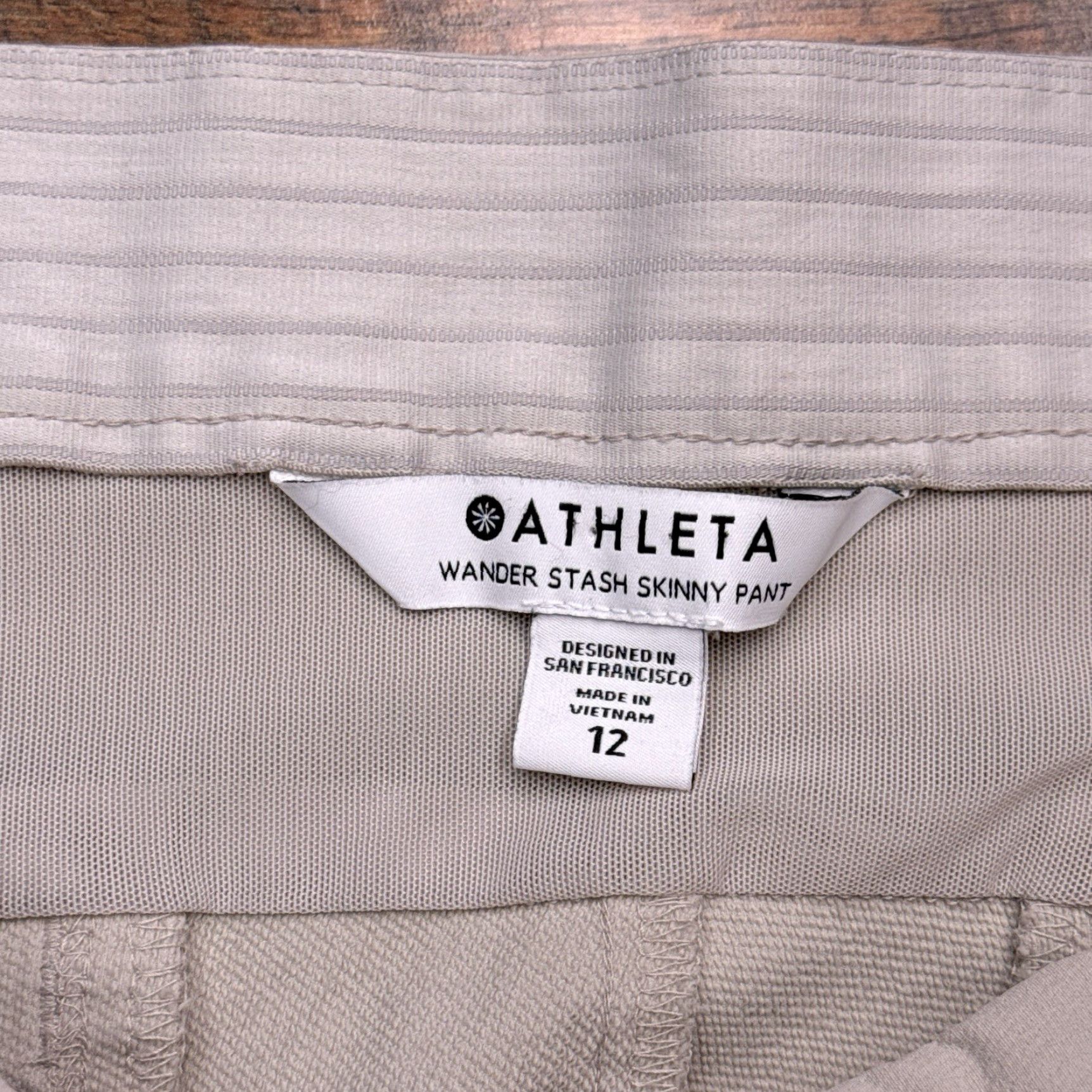 Athleta Athleta Wander Stash Skinny Pants Womens 12 Tan Mid Rise Stretch Size 34" / US 12 / IT 48 - 4 Thumbnail