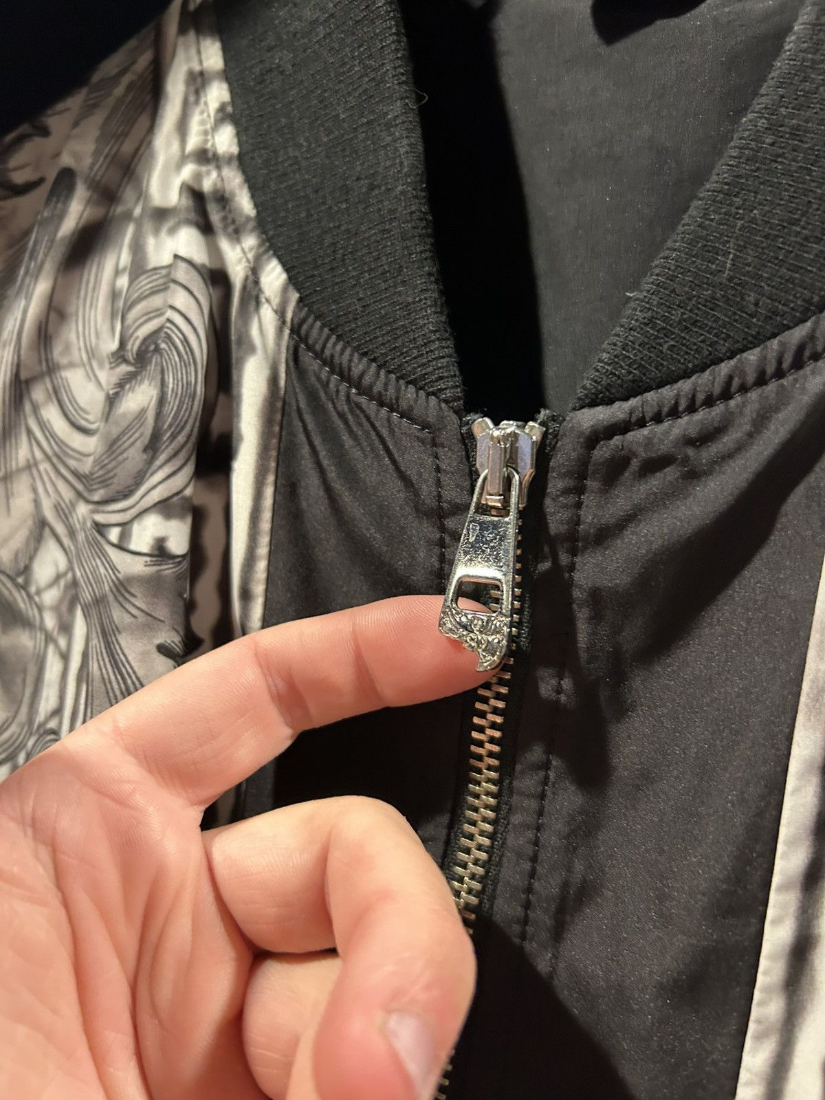 Versace Versace white/black bomber jacket Size US L / EU 52-54 / 3 - 4 Thumbnail