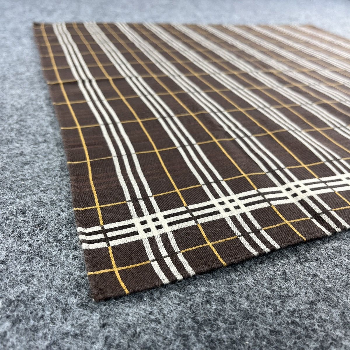 Burberry Burberry Handkerchief / Bandana / Neckerchief B027 Size ONE SIZE - 7 Thumbnail
