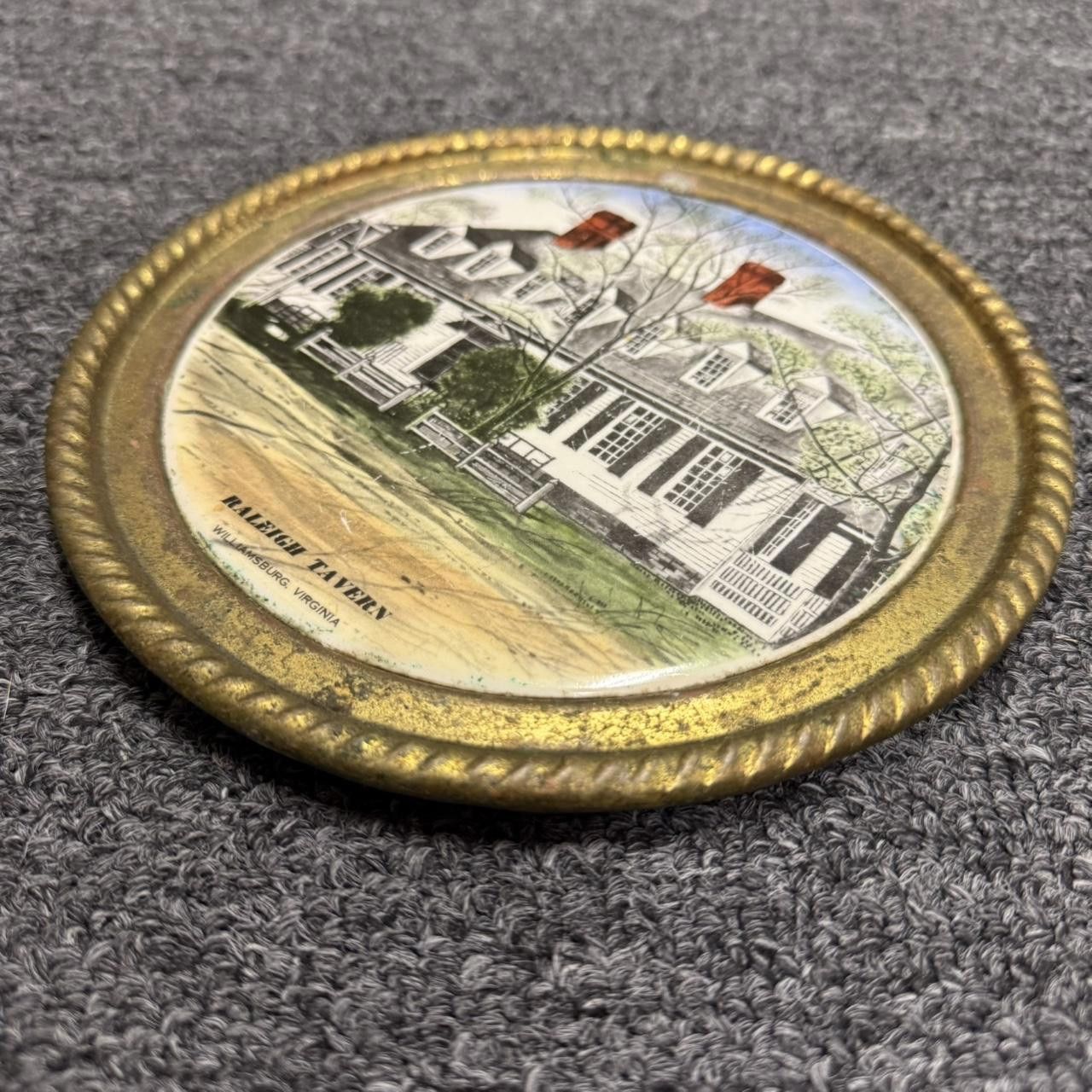 Designer Raleigh Tavern Metal Plate Size ONE SIZE - 3 Thumbnail