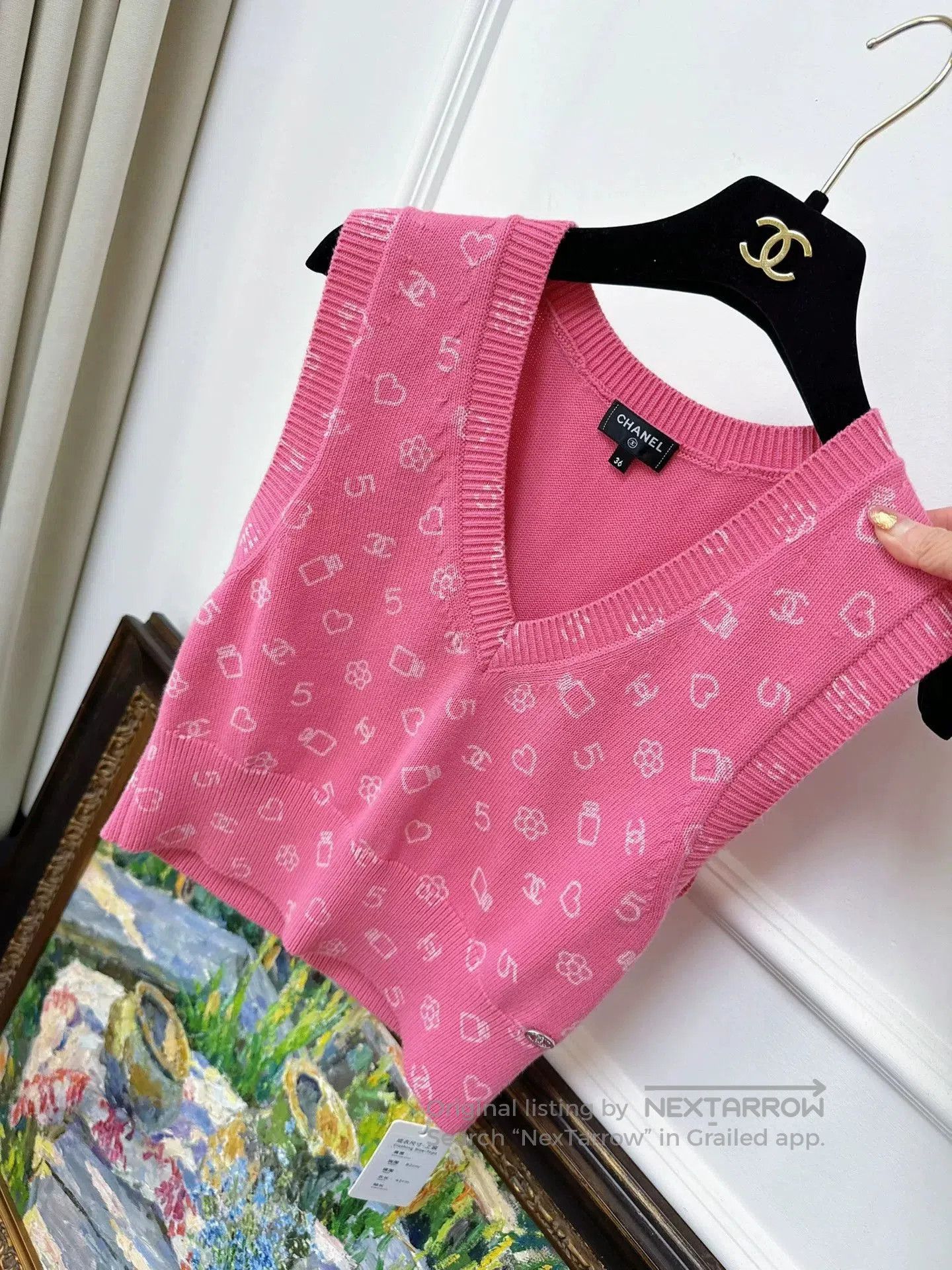 Chanel pink and white embroidered knit vest. Size US S / EU 44-46 / 1 - 2 Thumbnail