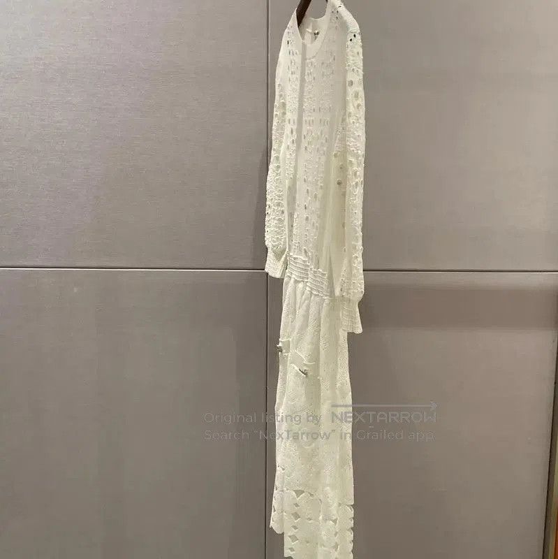 Chanel Chanel White Long Sleeve Knit Dress . Size S / US 4 / IT 40 - 4 Thumbnail