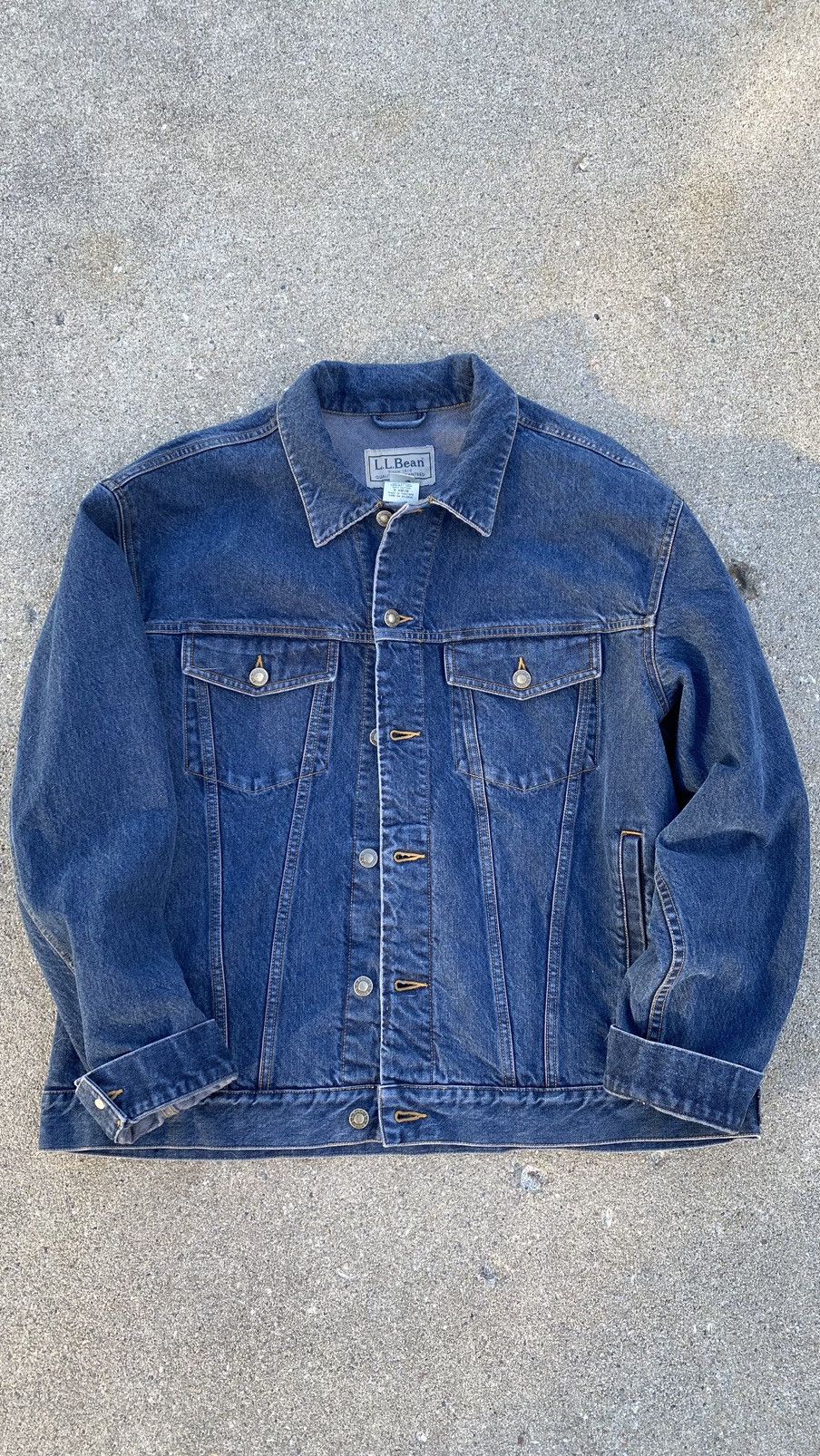 L.L. Bean Vintage L.L. Bean dark blue jean jacket Size US XL / EU 56 / 4 - 1 Thumbnail