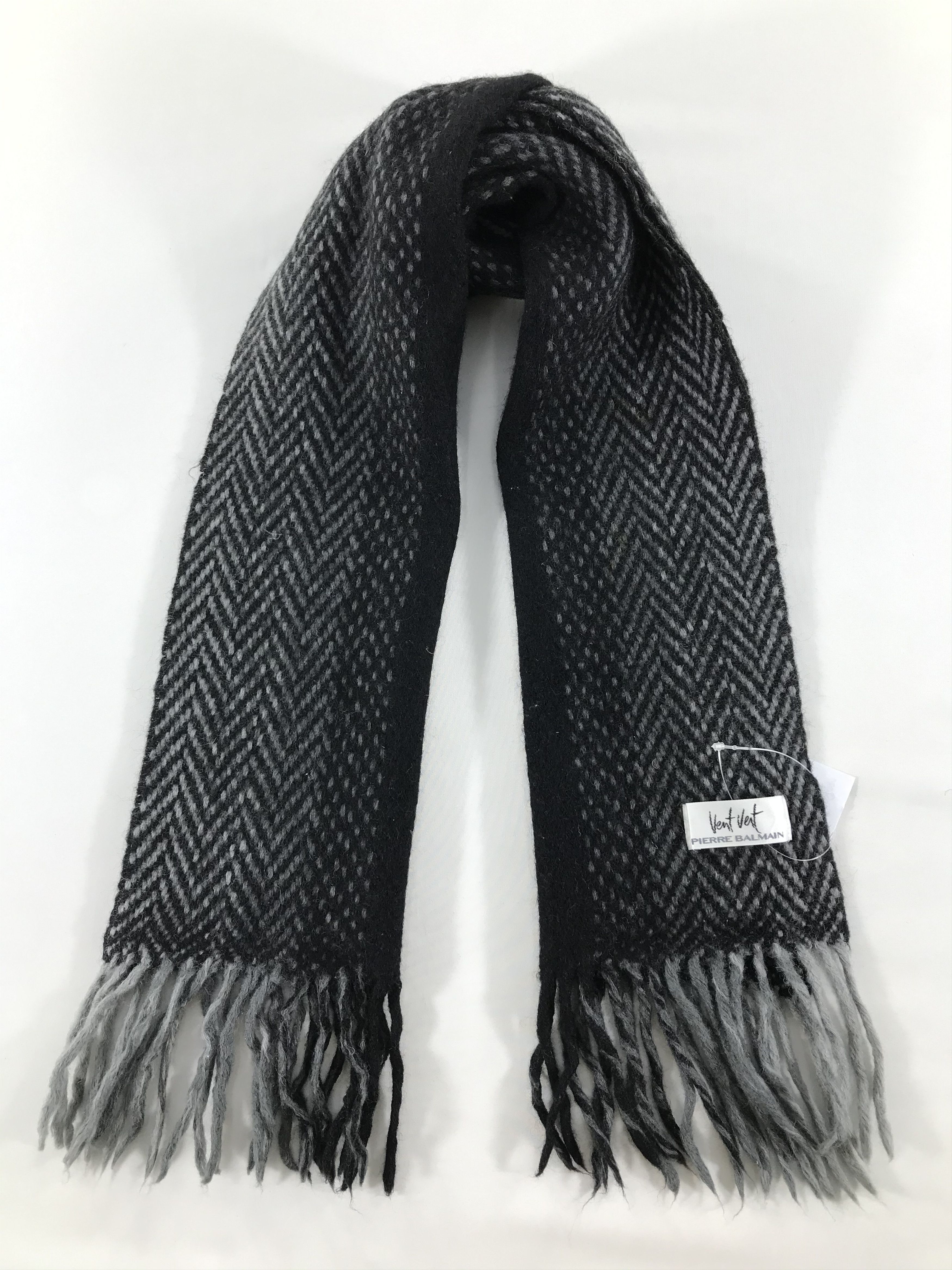 Pierre Balmain Vintage Pierre Balmain Scarf/Muffler/Neckwear MF1448 Size ONE SIZE - 1 Thumbnail