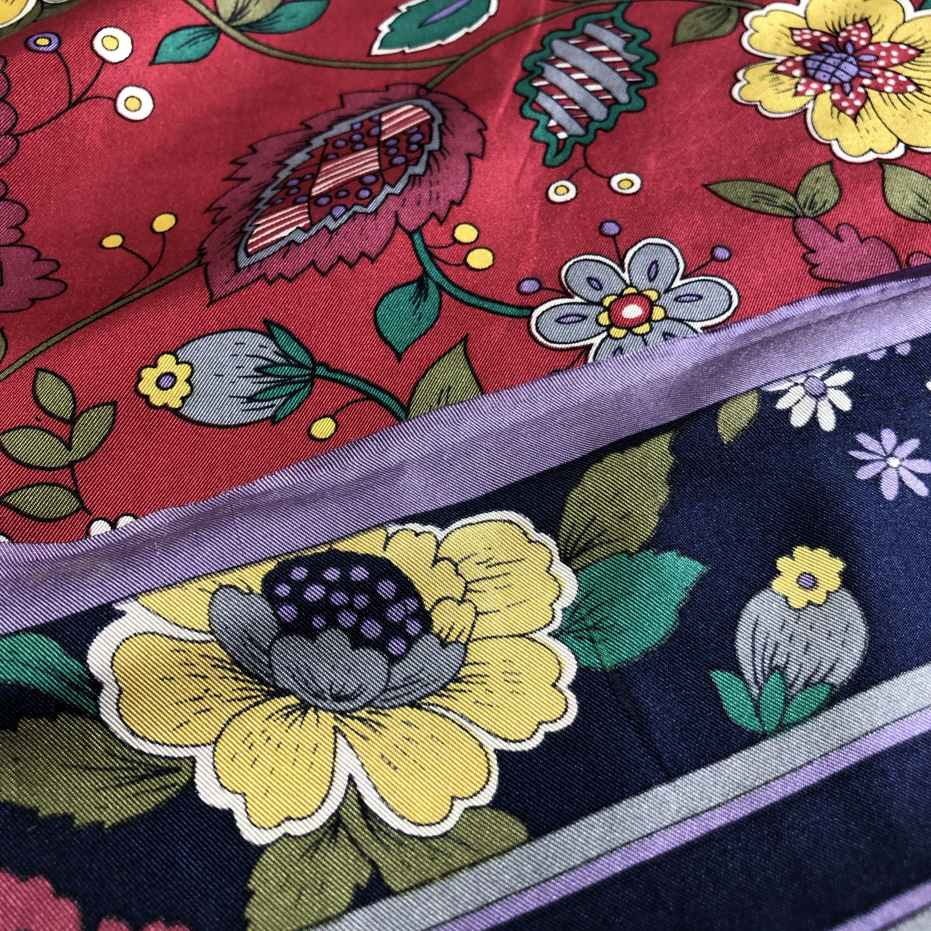 Vintage Floral Silk Scarf Hand Rolled Vintage Accessory M998 Size ONE SIZE - 6 Thumbnail
