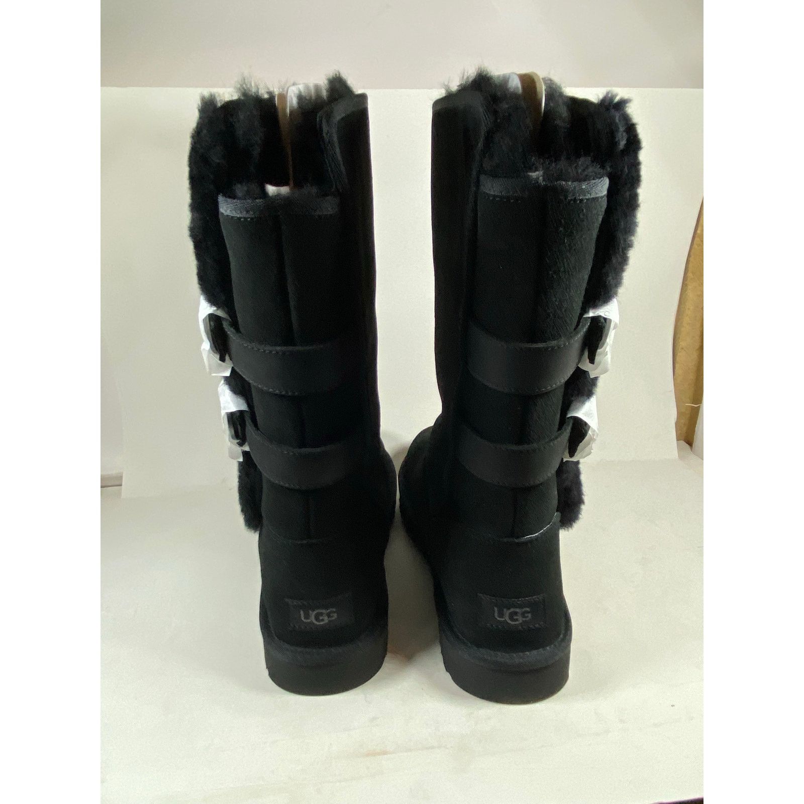 Ugg UGG Aletheia Leather Black Boots BRAND NEW Women's 9 Size US 9 / IT 39 - 2 Thumbnail