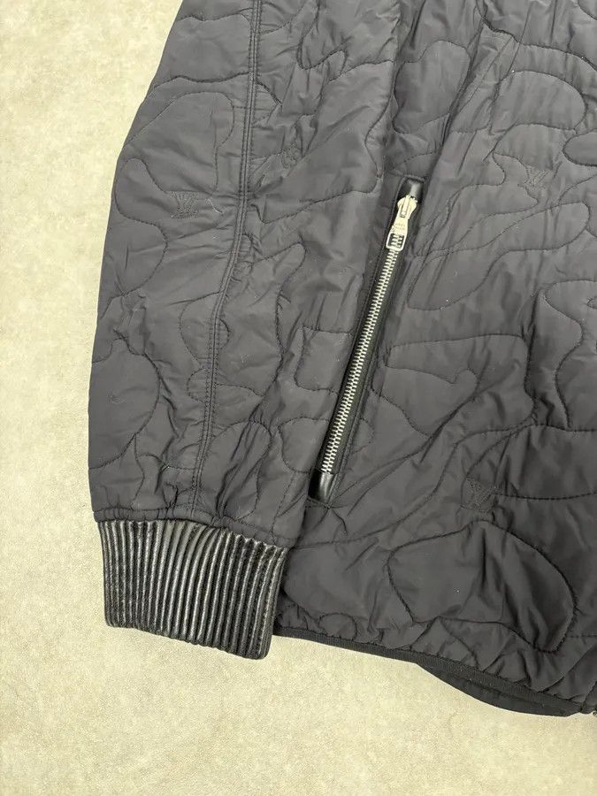 Louis Vuitton Louis Vuitton Black Quilted Nylon Bomber Jacket Size US M / EU 48-50 / 2 - 8 Thumbnail