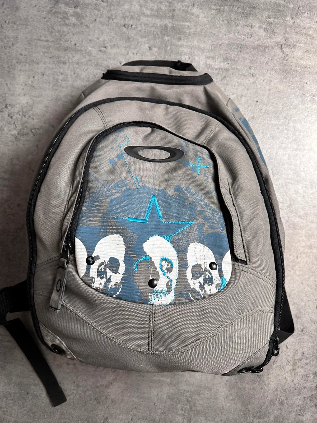 Oakley Vintage oakley skull backpack y2k plecak Size ONE SIZE - 2 Thumbnail