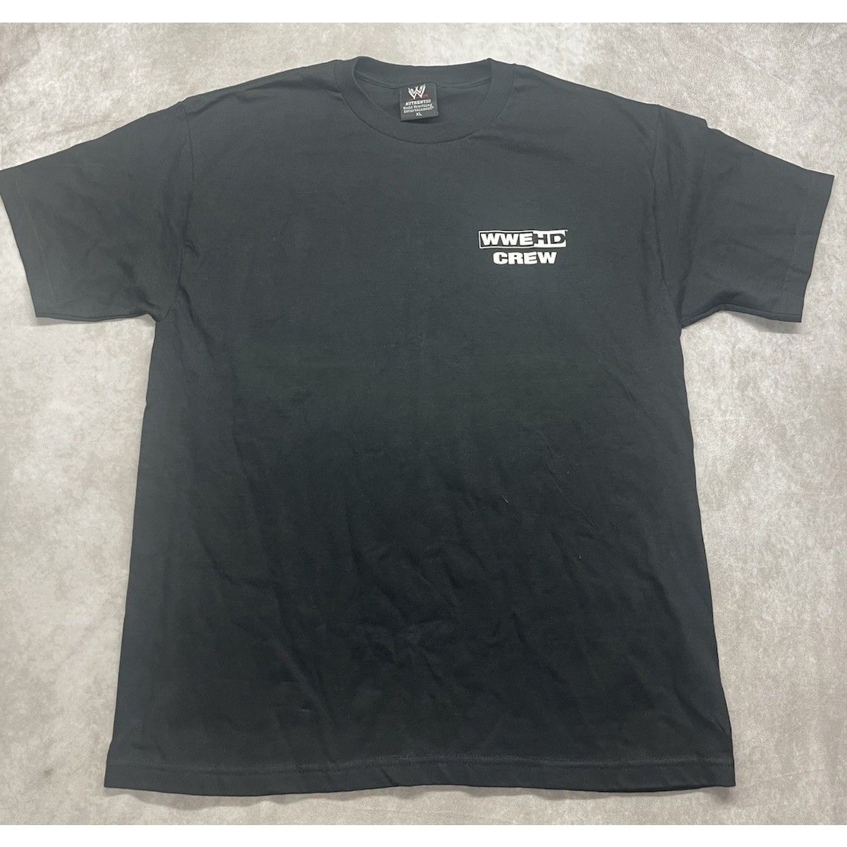 Gildan VTG WWE HD Crew Staff Issue Monday Raw Smackdown Fall Tour 2 Size US XL / EU 56 / 4 - 3 Thumbnail