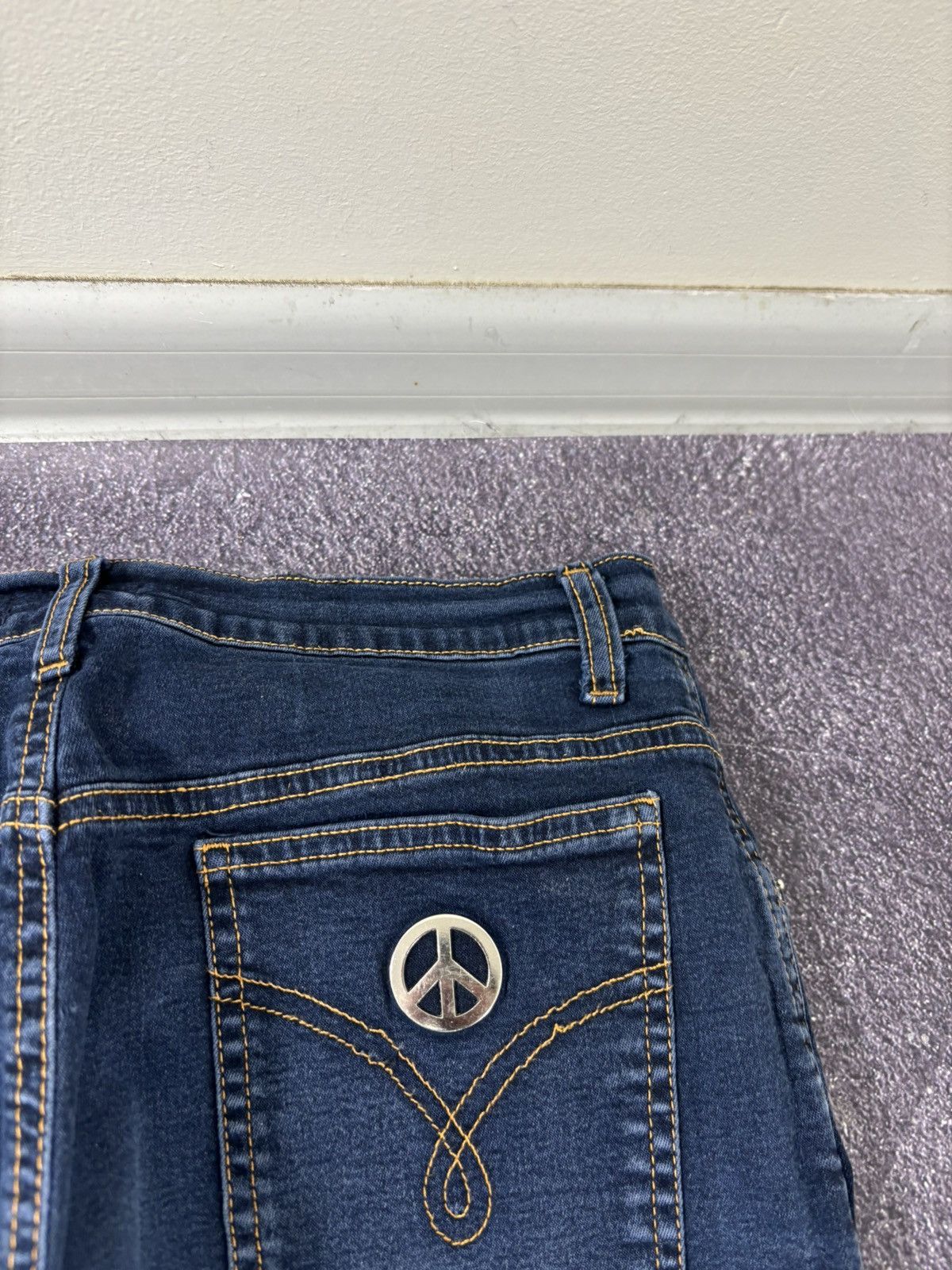 Moschino Vintage Moschino Women’s Hippie Logo Luxury Blue Denim Jeans Size 27" / US 4 / IT 40 - 5 Thumbnail