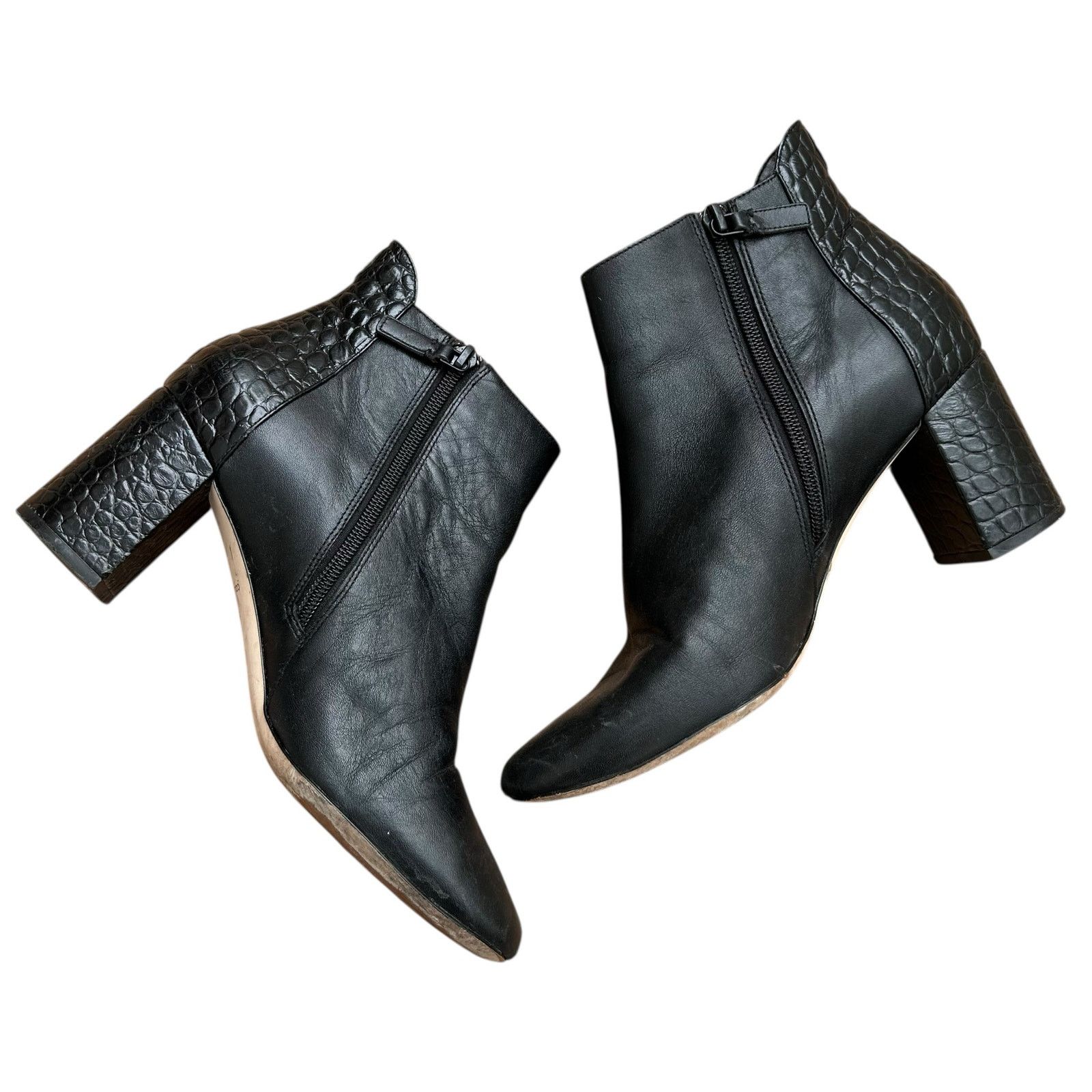Cole Haan Cole Haan Black Leather Nella Heeled Booties Sz 8.5 Size US 8.5 / IT 38.5 - 7 Thumbnail