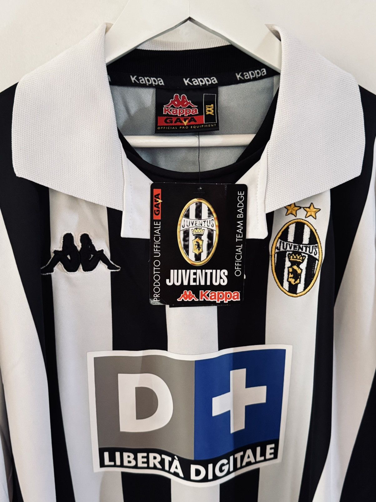 Kappa Grail Juventus 98 Zidane 21 Brand New w/ Tags Size US XL / EU 56 / 4 - 8 Thumbnail