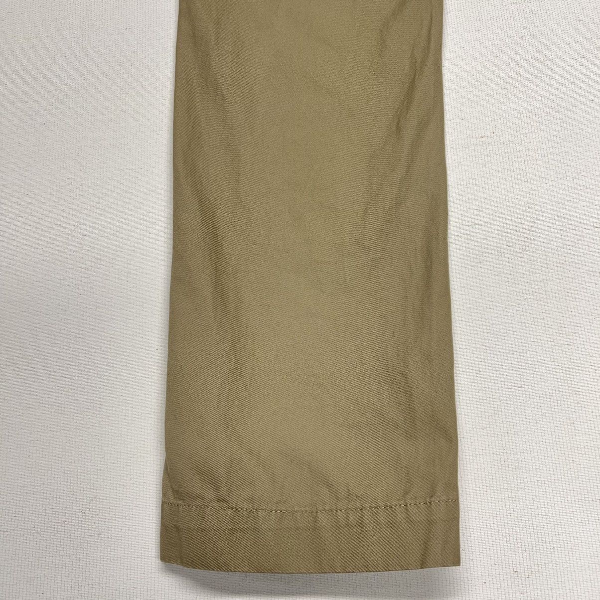 Banana Republic Banana Republic Chino Pants Khaki Aiden Slim Casual Beige Size US 29 - 15 Thumbnail