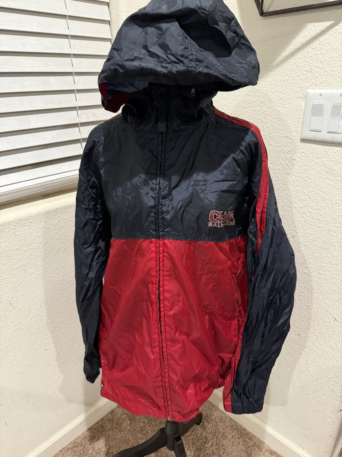 Chaps Ralph Lauren Vintage Chaps RL Hooded Pullover Windbreaker Jacket Size US L / EU 52-54 / 3 - 1 Thumbnail