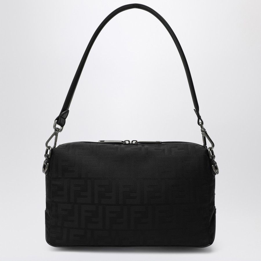 Fendi o1d2blof0226 Size: OS / Leather Medium Bag in Black Size ONE SIZE - 2 Thumbnail