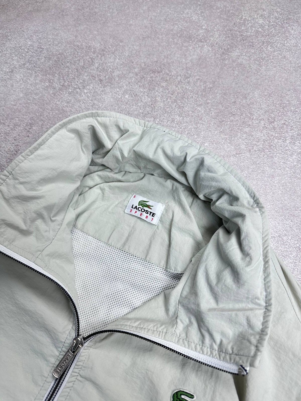 Lacoste Vintage Lacoste Sport Nylon Boxy Zip Jacket M Size US M / EU 48-50 / 2 - 5 Thumbnail