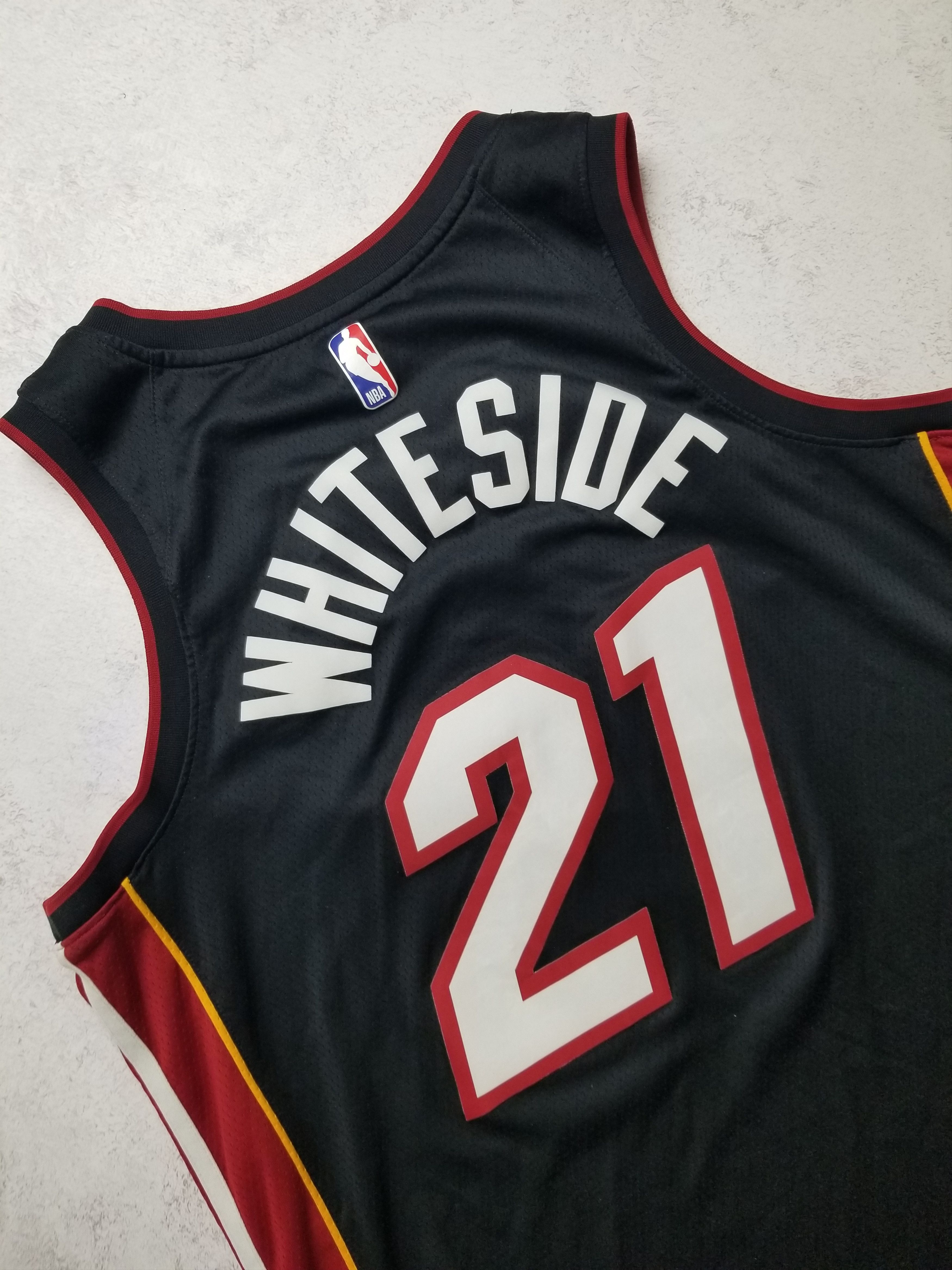 Nike Nike NBA Miami Heat Hassan Whiteside Swingman Jersey Size US L / EU 52-54 / 3 - 7 Thumbnail
