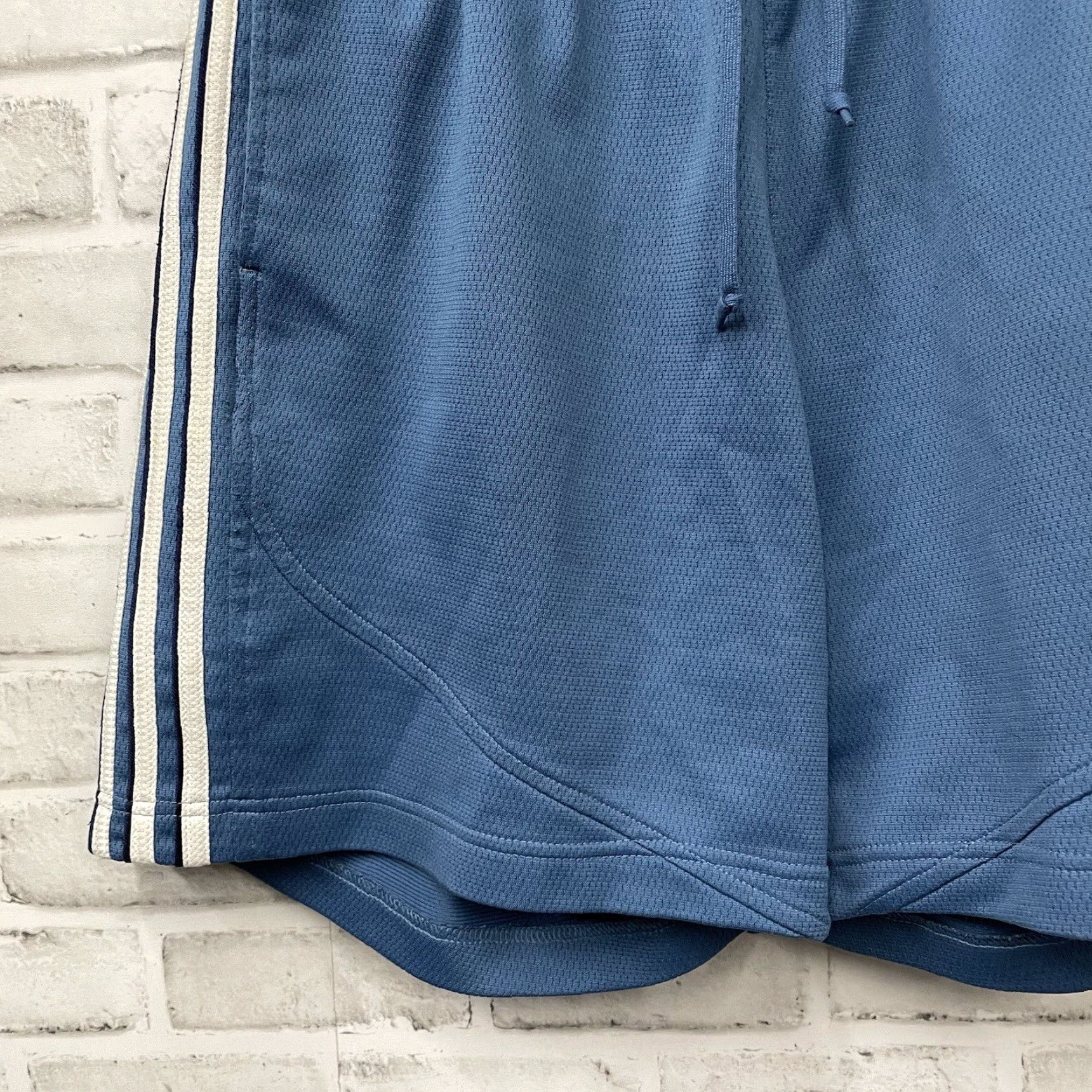 Adidas Adidas Shorts Athletic Drawstring Blue Mens L Size US 33 - 3 Thumbnail