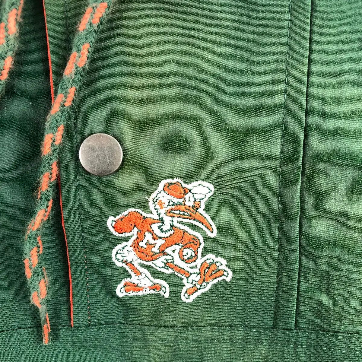 NFL Vtg MIAMI HURRICANES NFL Sebastian Ibis Sun Faded Jacket Size US XL / EU 56 / 4 - 4 Thumbnail