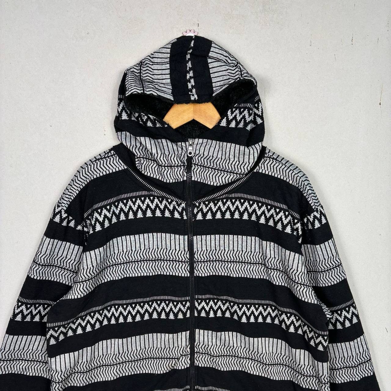 In The Attic In The Attic Avant Garde Japan Baggy Stripe Hooded Jacket Size US XL / EU 56 / 4 - 3 Thumbnail