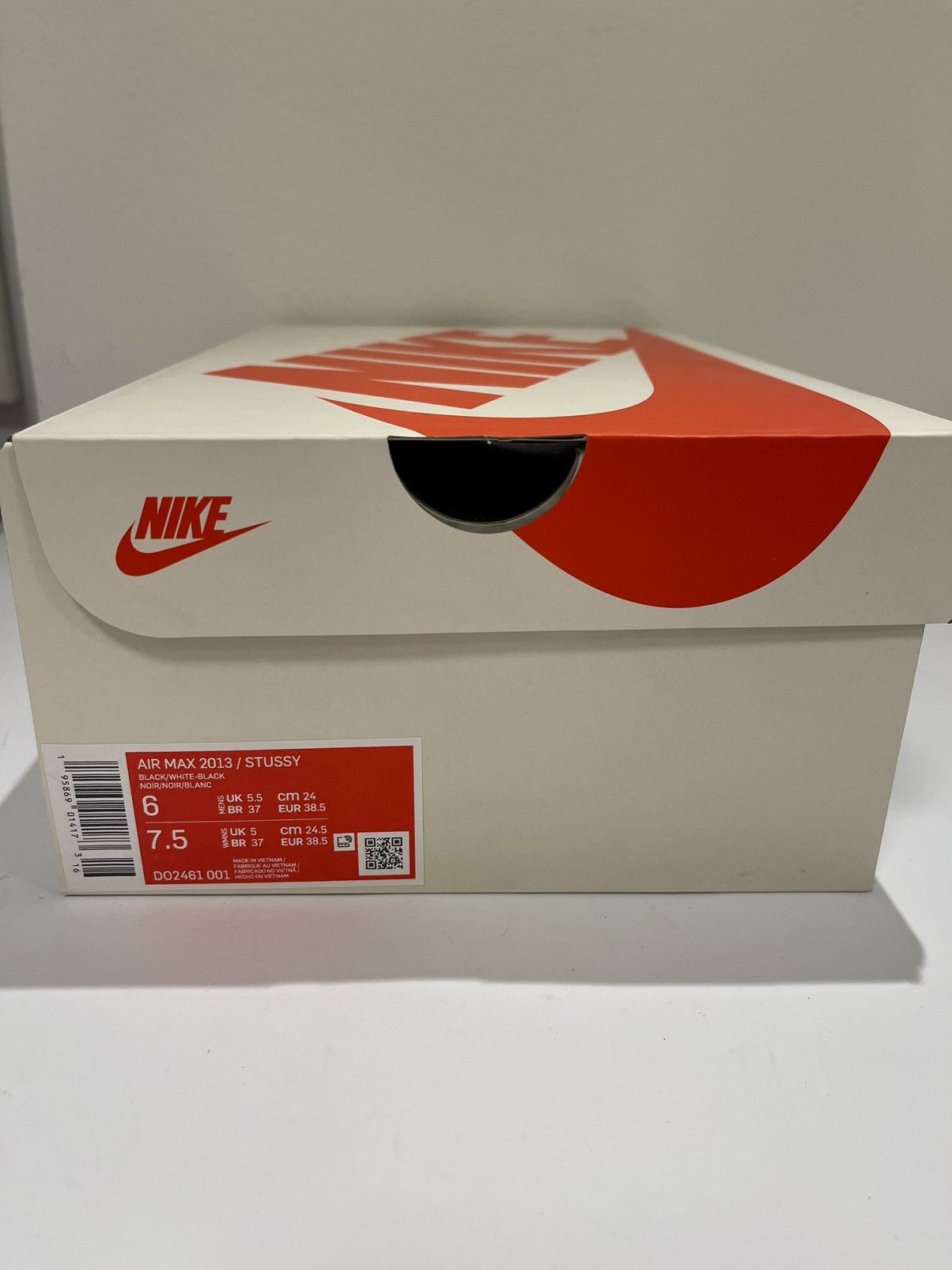 Nike NIKE AIR MAX 2013 STUSSY BLACK Size US 6 / EU 39 - 9 Thumbnail