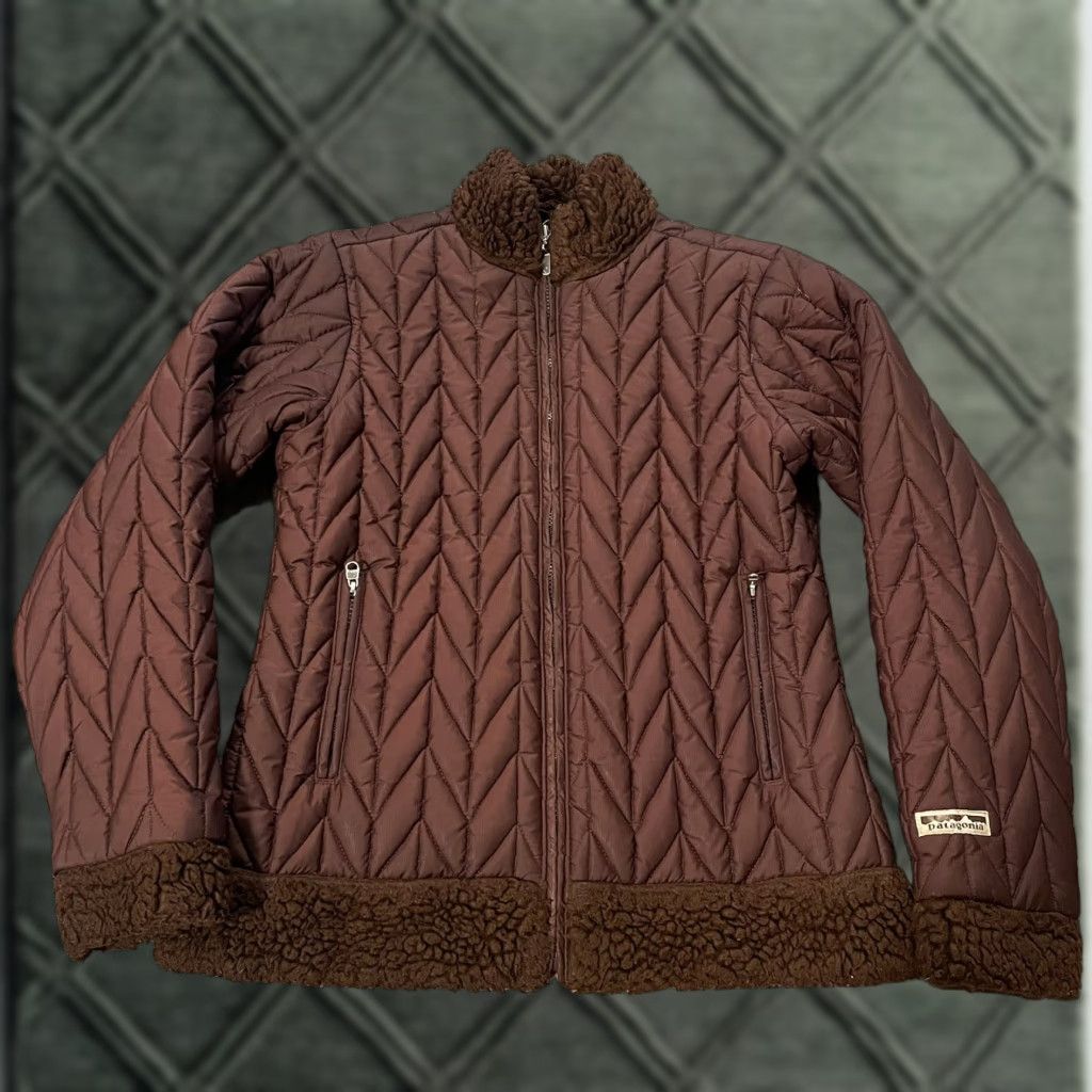 Patagonia VINTAGE Patagonia Quilted Jacket Sherpa Trim Jacket Burgundy Brown USA Made Size S / US 4 / IT 40 - 1 Thumbnail